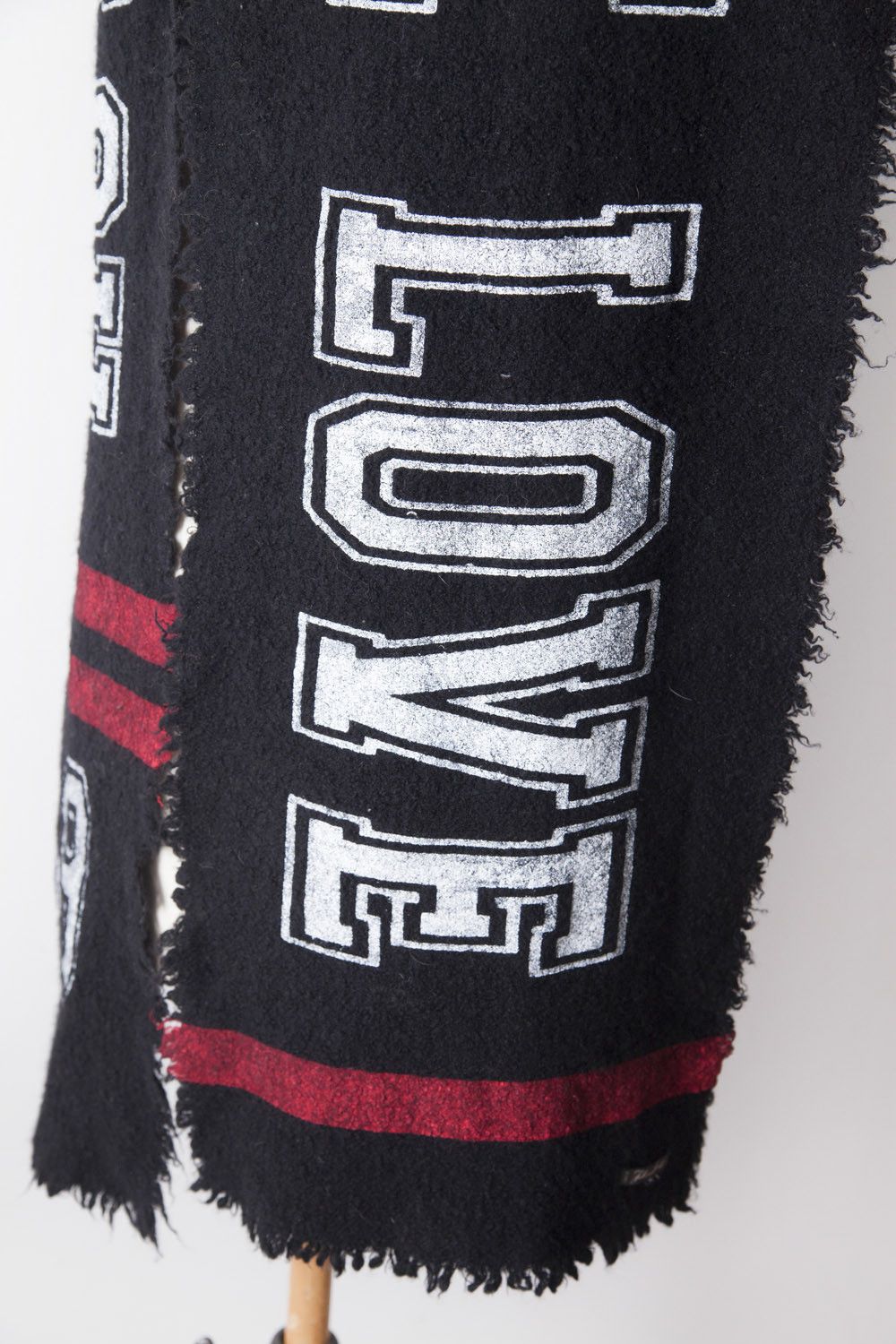 Faliero Sarti Hot Line Free Love 69 scarf Size ONE SIZE - 4 Thumbnail