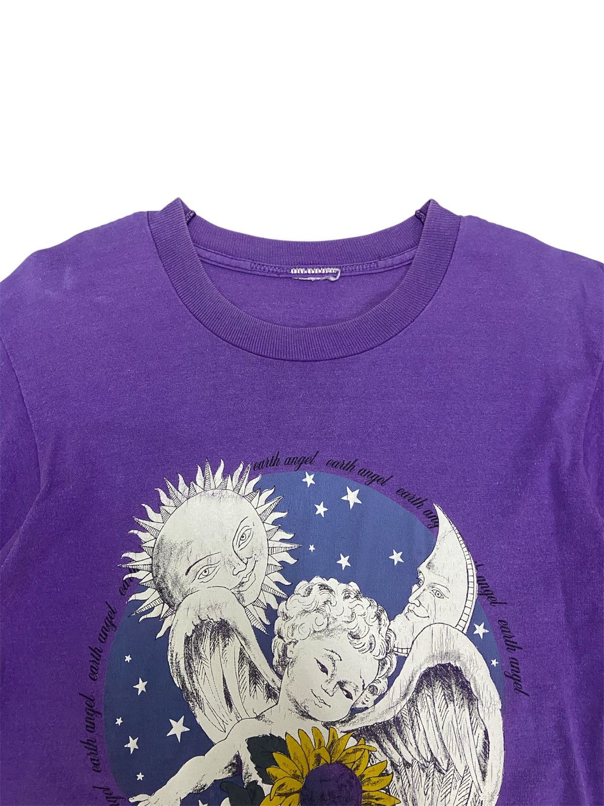Vintage Vintage Earth Angle 90’s Size US S / EU 44-46 / 1 - 2 Thumbnail