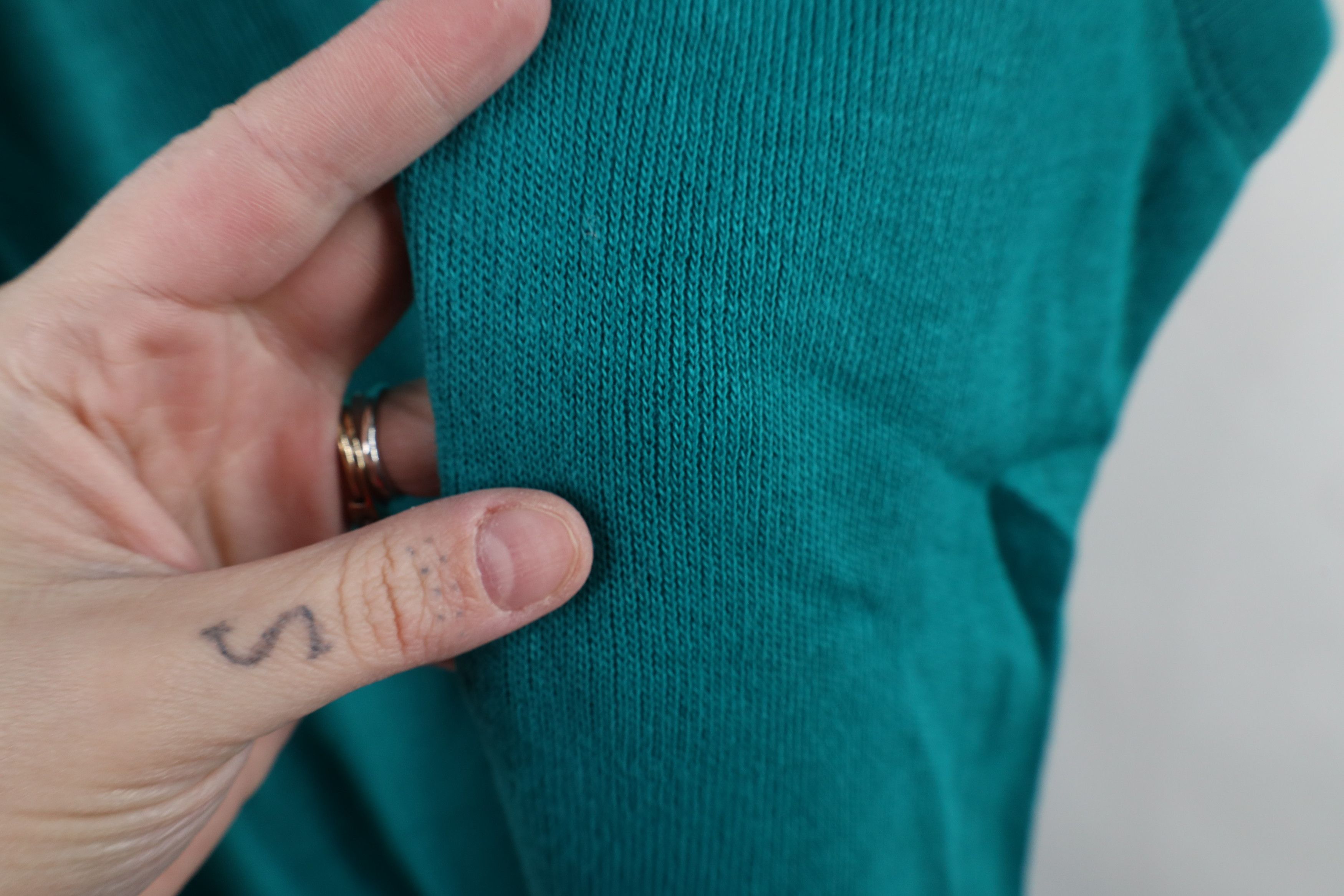 Vintage Vintage 90s Streetwear Knit V-Neck Sweater Vest Teal USA Size US XXL / EU 58 / 5 - 6 Thumbnail