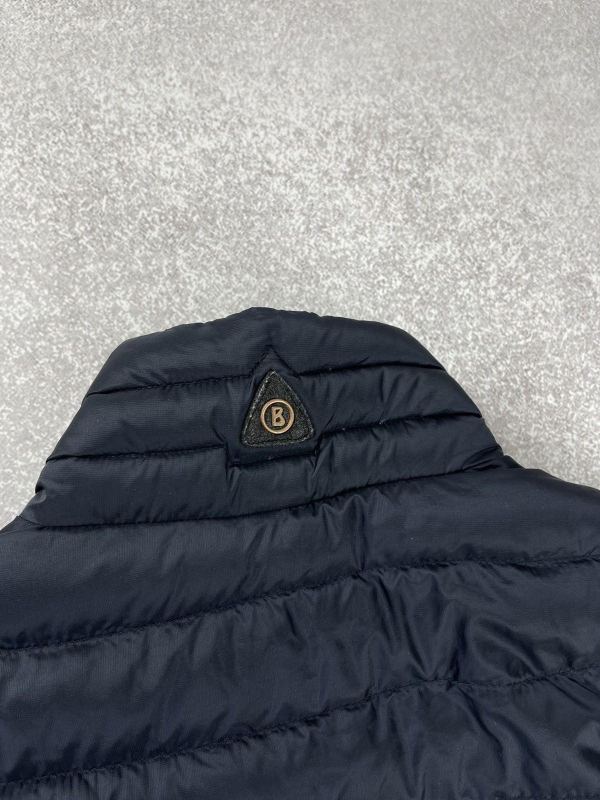 Bogner Womens Bogner Duck Down Vest Navy Size US 10 Size L / US 10 / IT 46 - 15 Thumbnail