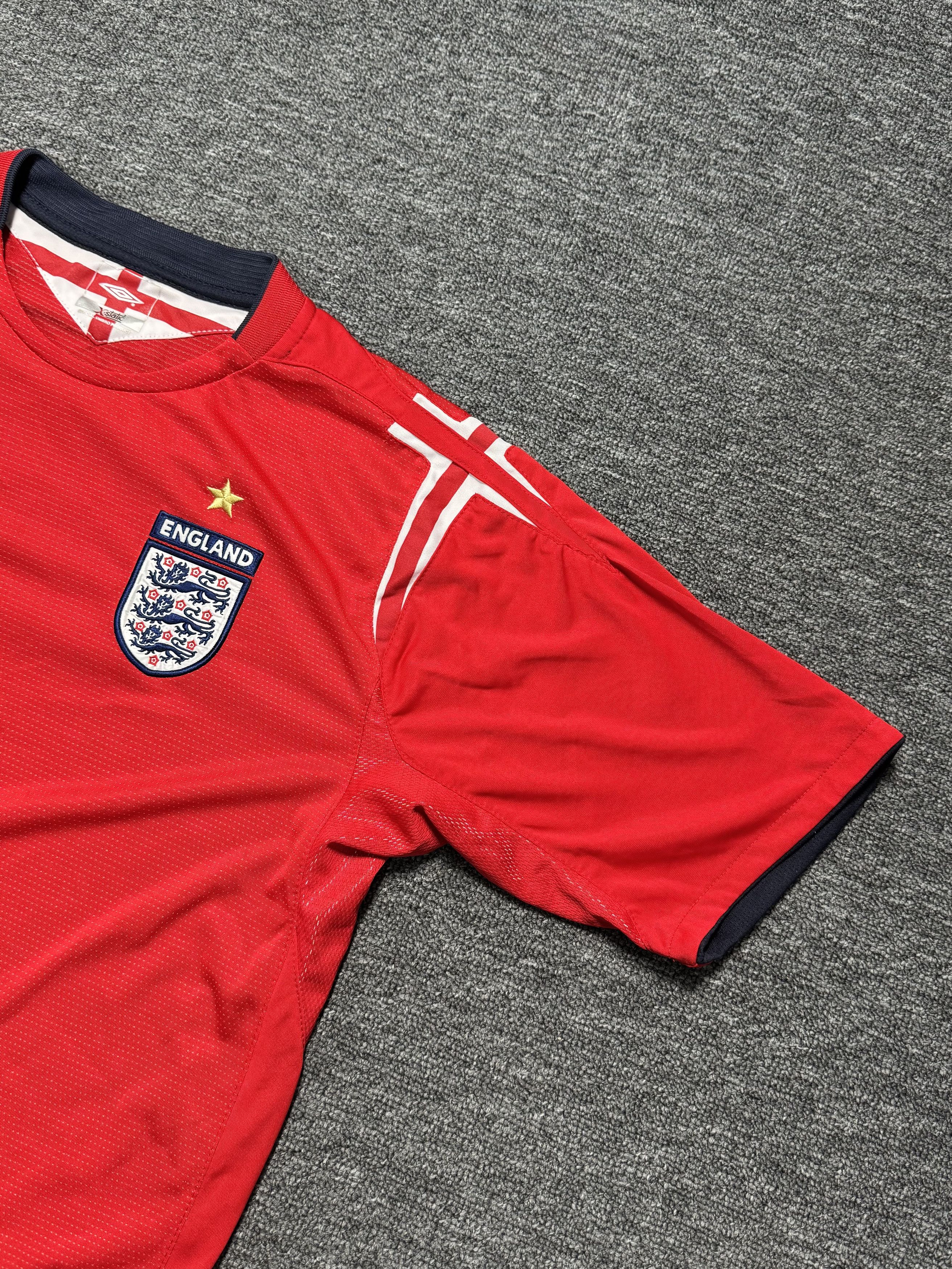 Umbro Vintage Umbro ENGLAND 2004 2005 Away Jersey Size L Soccer Size US L / EU 52-54 / 3 - 3 Thumbnail