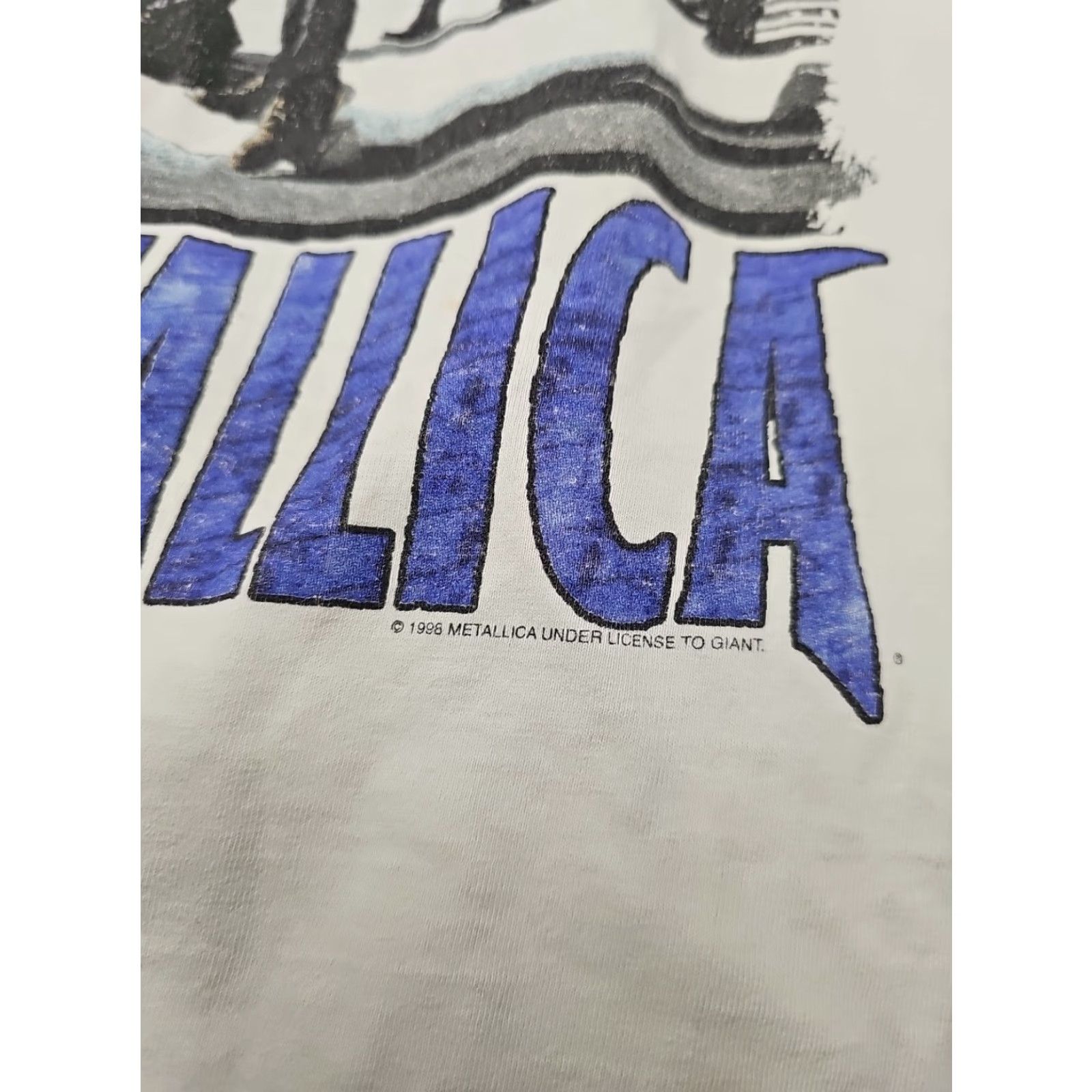 Vintage VINTAGE METALLICA Reload Distressed Destroyed T Shirt Large Shirt Men White Cotton Crew Neck Short Sleeve 21 Chest 27 Length Size US L / EU 52-54 / 3 - 4 Thumbnail