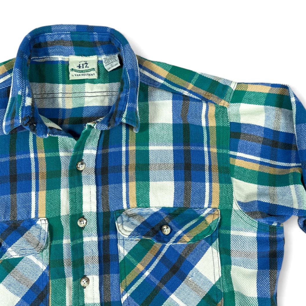 Van Heusen VINTAGE Van Heusen Shirt Adult LARGE Blue Flannel Plaid 90s 417 Sportswear Long Sleeve Button-Up Chest 23 Comfortable Casual Mens Size US L / EU 52-54 / 3 - 2 Thumbnail