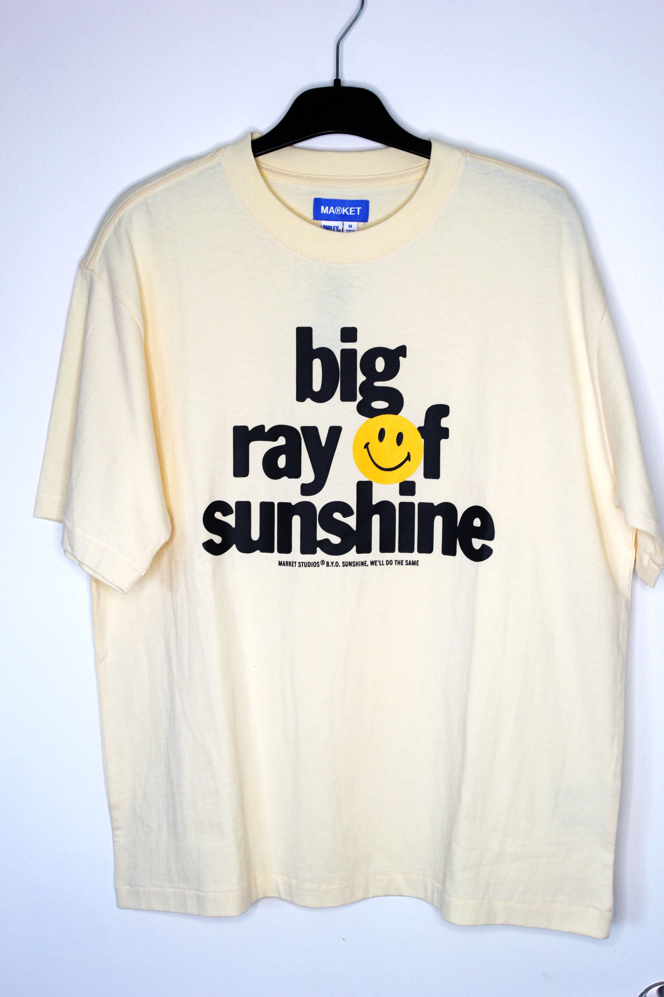 Market BNWT SS25 MARKET SMILEY SUNSHINE TSHIRT M Size US M / EU 48-50 / 2 - 2 Thumbnail