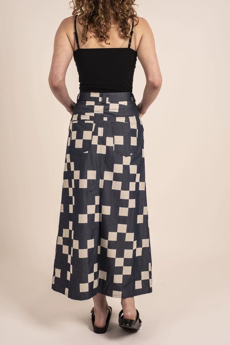 Blue Blue Japan BLUE BLUE JAPAN ichimatsu indigo check skirt Size 26" / US 2 / IT 38 - 9 Thumbnail