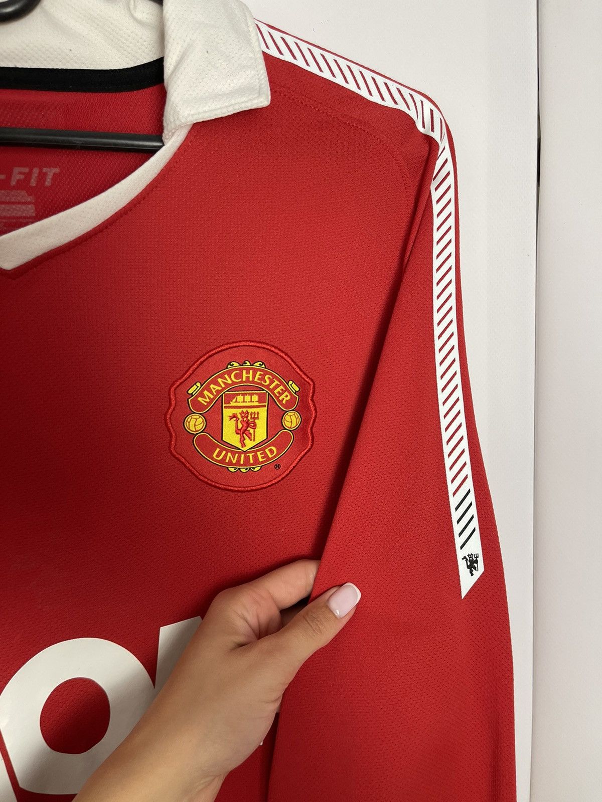 Nike Vintage Nike Manchester United long sleeve size M Size US M / EU 48-50 / 2 - 10 Thumbnail