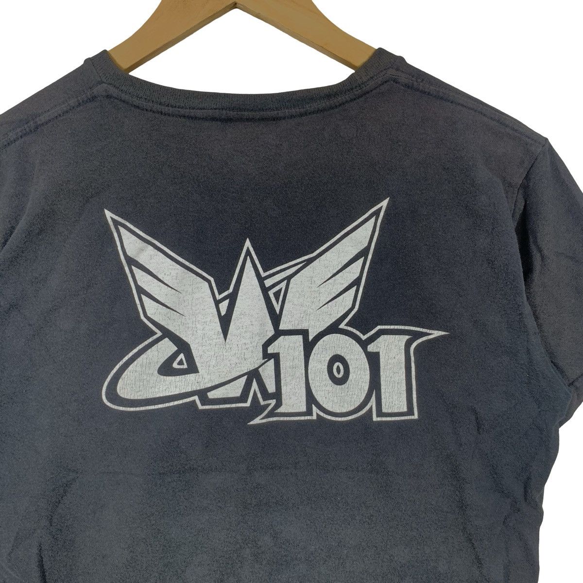 Other CLUB NINTENDO The Wonderful 101 Video Game Tee Shirt Top Size US M / EU 48-50 / 2 - 7 Thumbnail