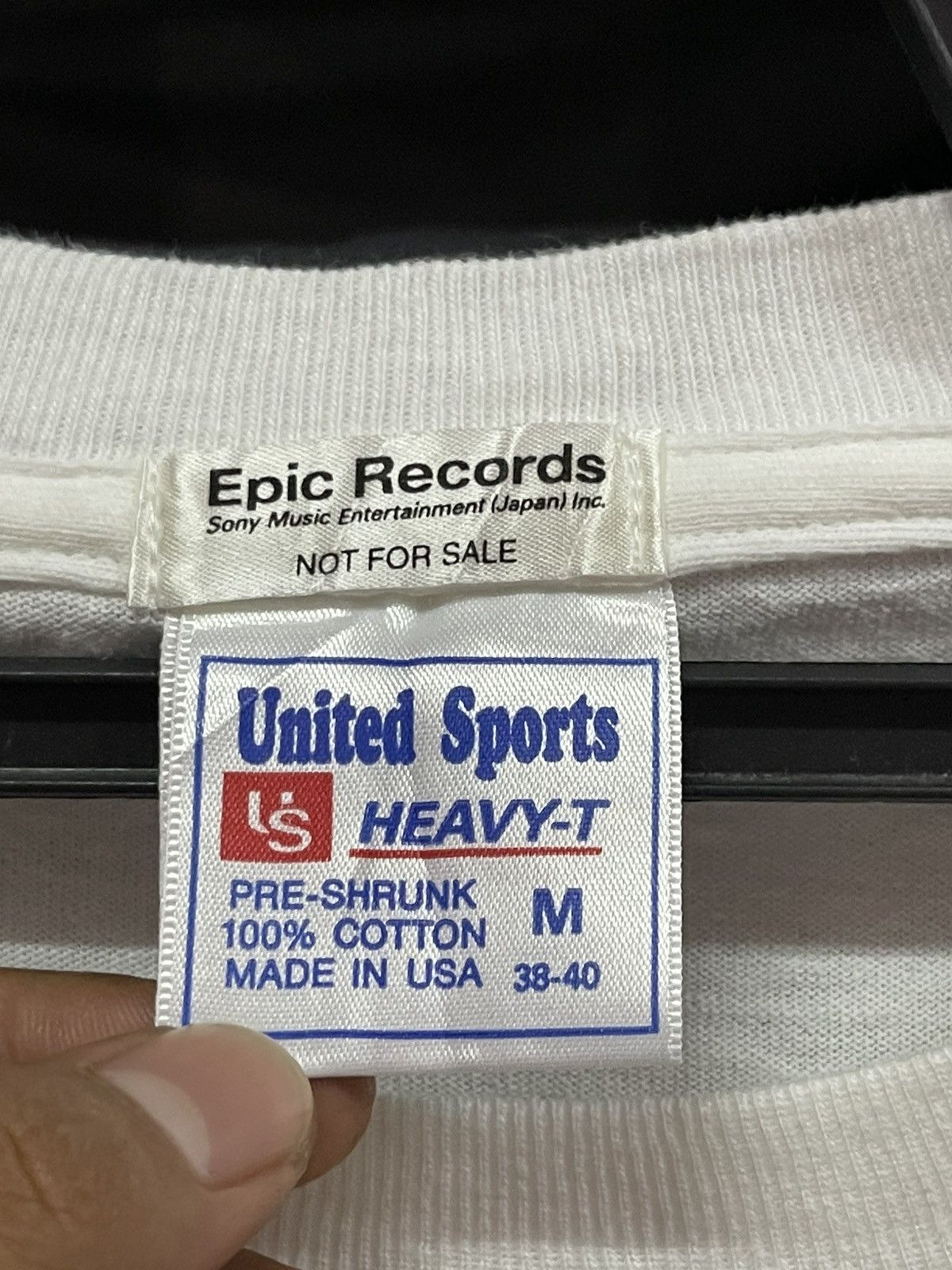 Other Vintage Epic Records Promo Tee🔥🔥🔥 Size US M / EU 48-50 / 2 - 3 Thumbnail
