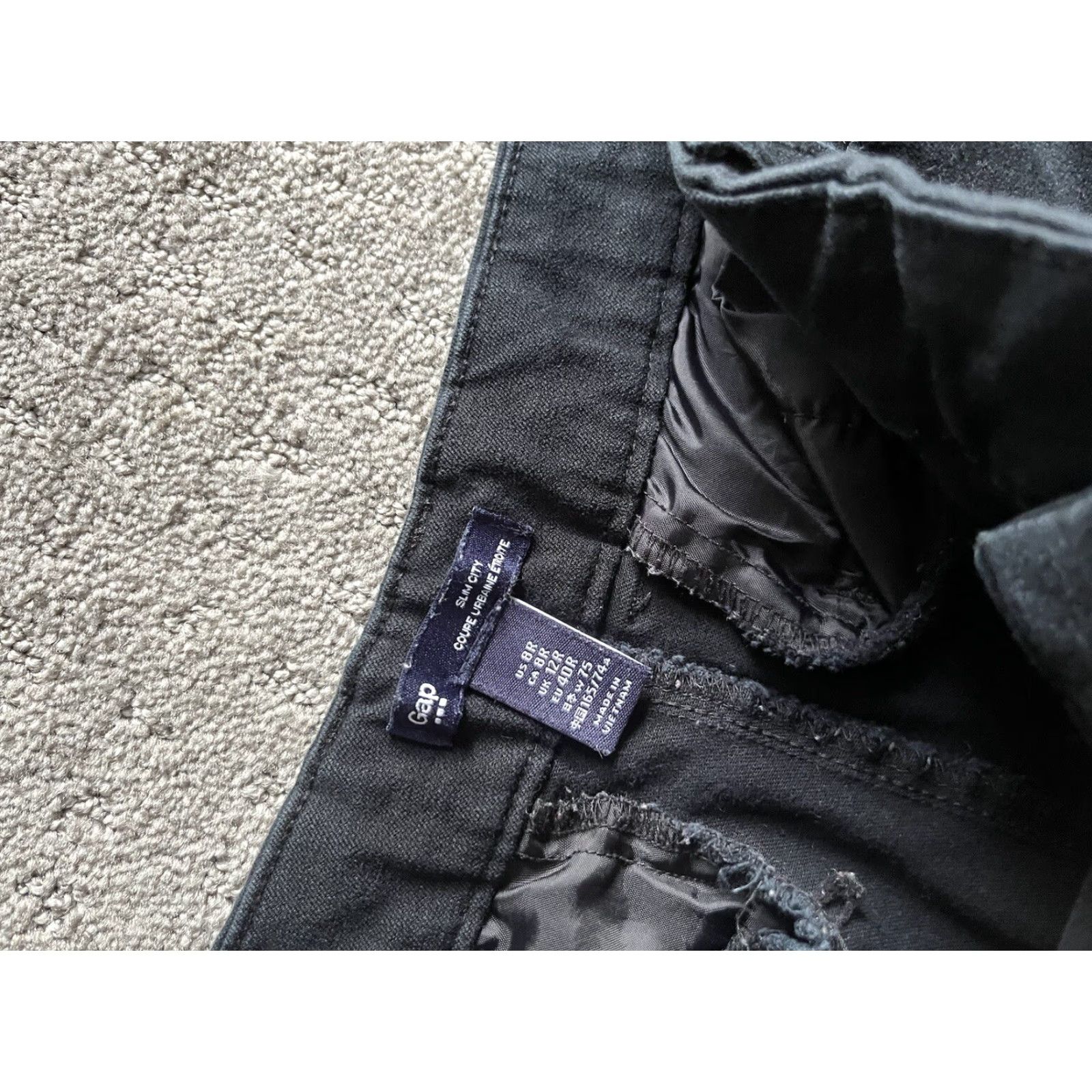 Gap VINTAGE Gap Women’s Cropped Pants Size 8 Black City Pattern Cotton Blend Casual Size 30" / US 8 / IT 44 - 5 Thumbnail