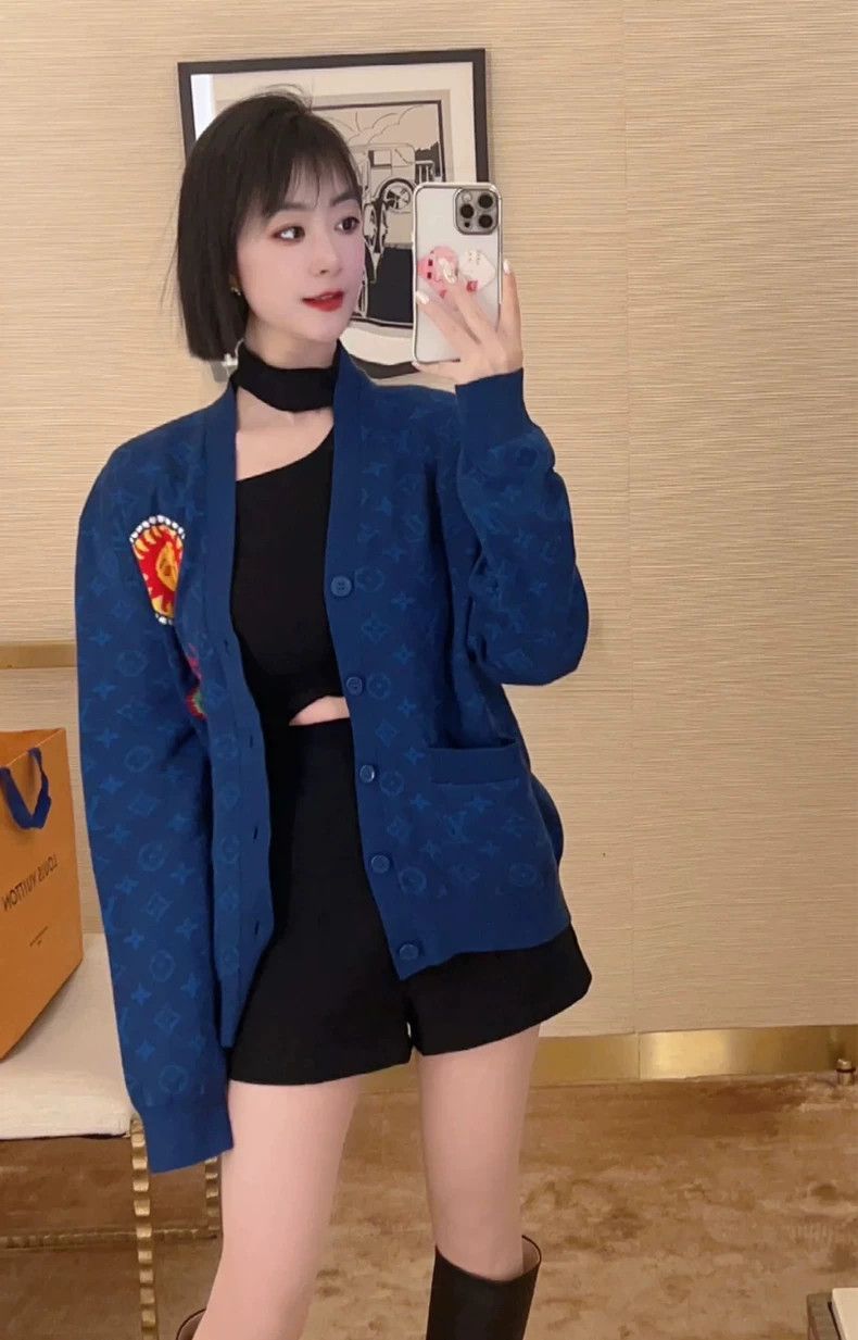 Louis Vuitton Louis Vuitton Yayoi Kusama Sun Full Print Cardigan shirt Size US XS / EU 42 / 0 - 1 Thumbnail