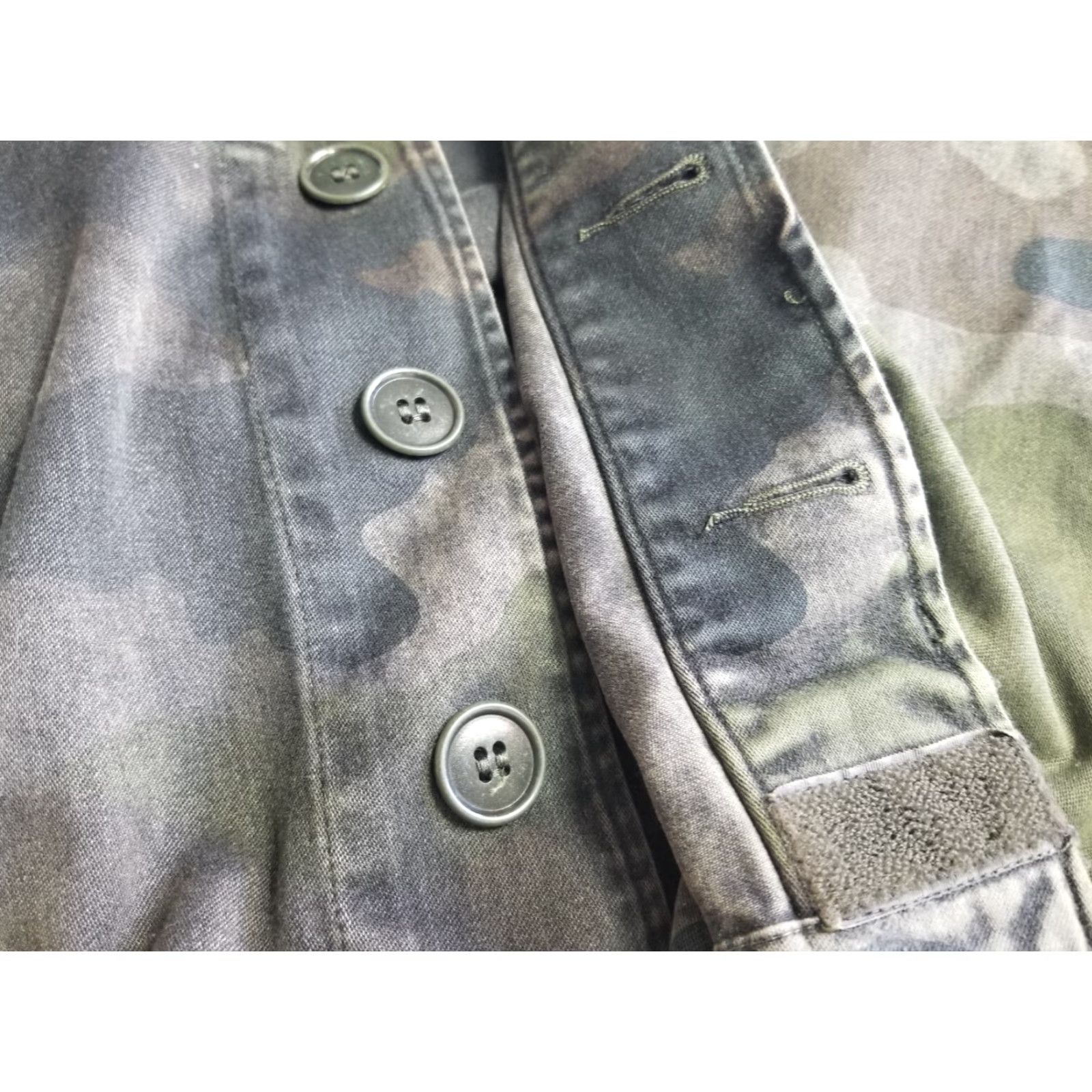 Vintage Lucky Brand Camo Jacket Women’s Small Canvas Green Long Sleeve Military Button Down Denim Jacket Size S / US 4 / IT 40 - 6 Thumbnail