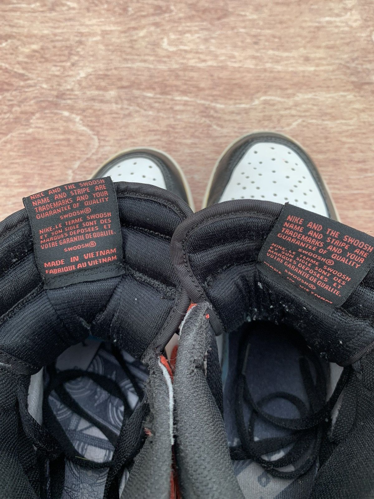 Jordan Brand × Nike Air Jordan 1 Retro High OG Track Red 2018 Size US 9 / EU 42 - 5 Thumbnail