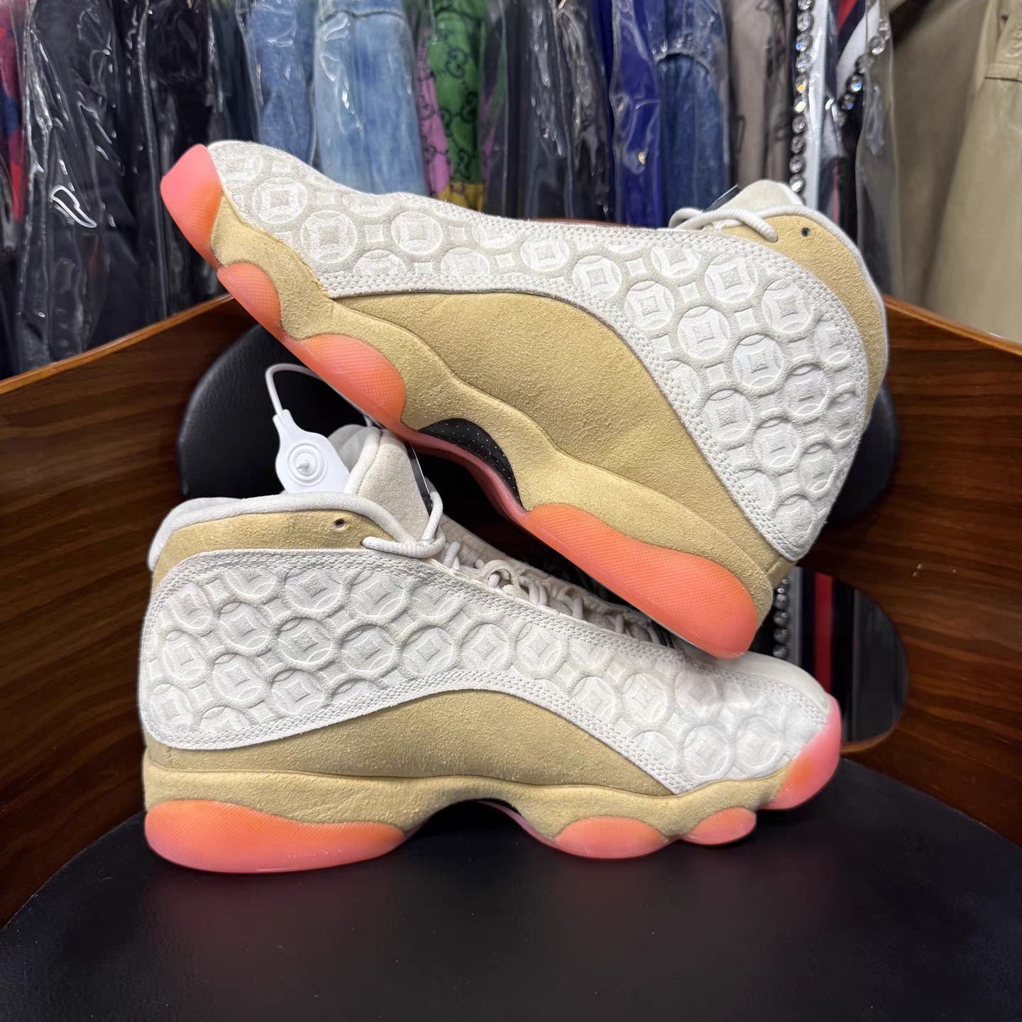 Jordan Brand Air Jordan 13 Basketball Shoes K15 Size US 7.5 / EU 40-41 - 7 Thumbnail
