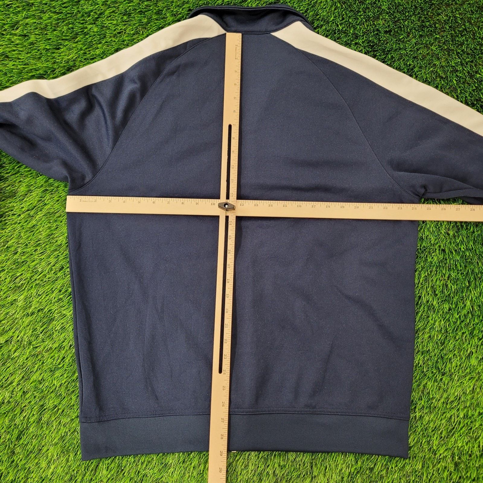 Nike Vintage Y2K NIKE Track Jacket XL Navy White Shoulder Stripe Size US XL / EU 56 / 4 - 8 Thumbnail