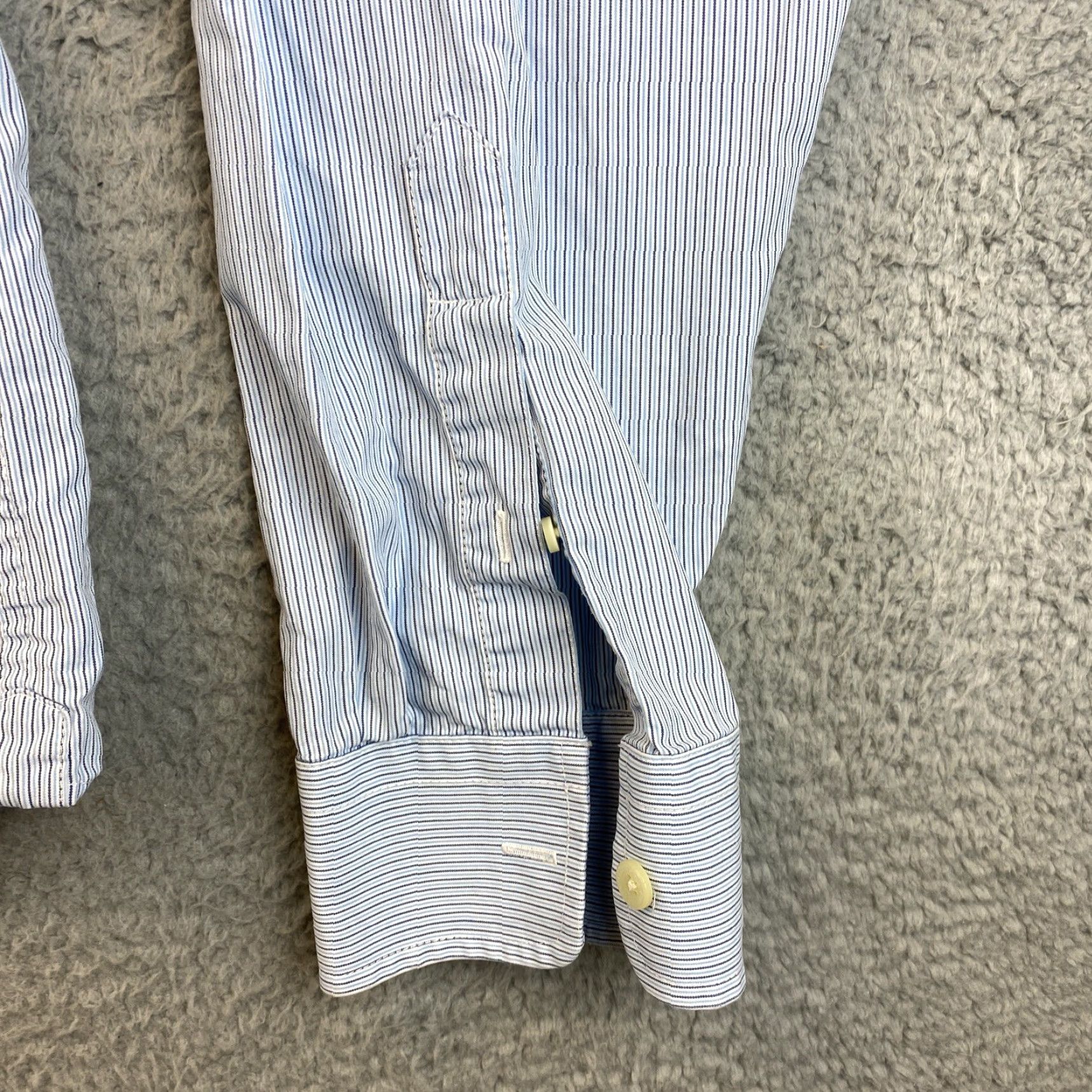 Abercrombie & Fitch ABERCROMBIE & FITCH Striped Button-Up Long Sleeve Shirt Mens L Blue Slim Fit Classic Casual Size US L / EU 52-54 / 3 - 4 Thumbnail