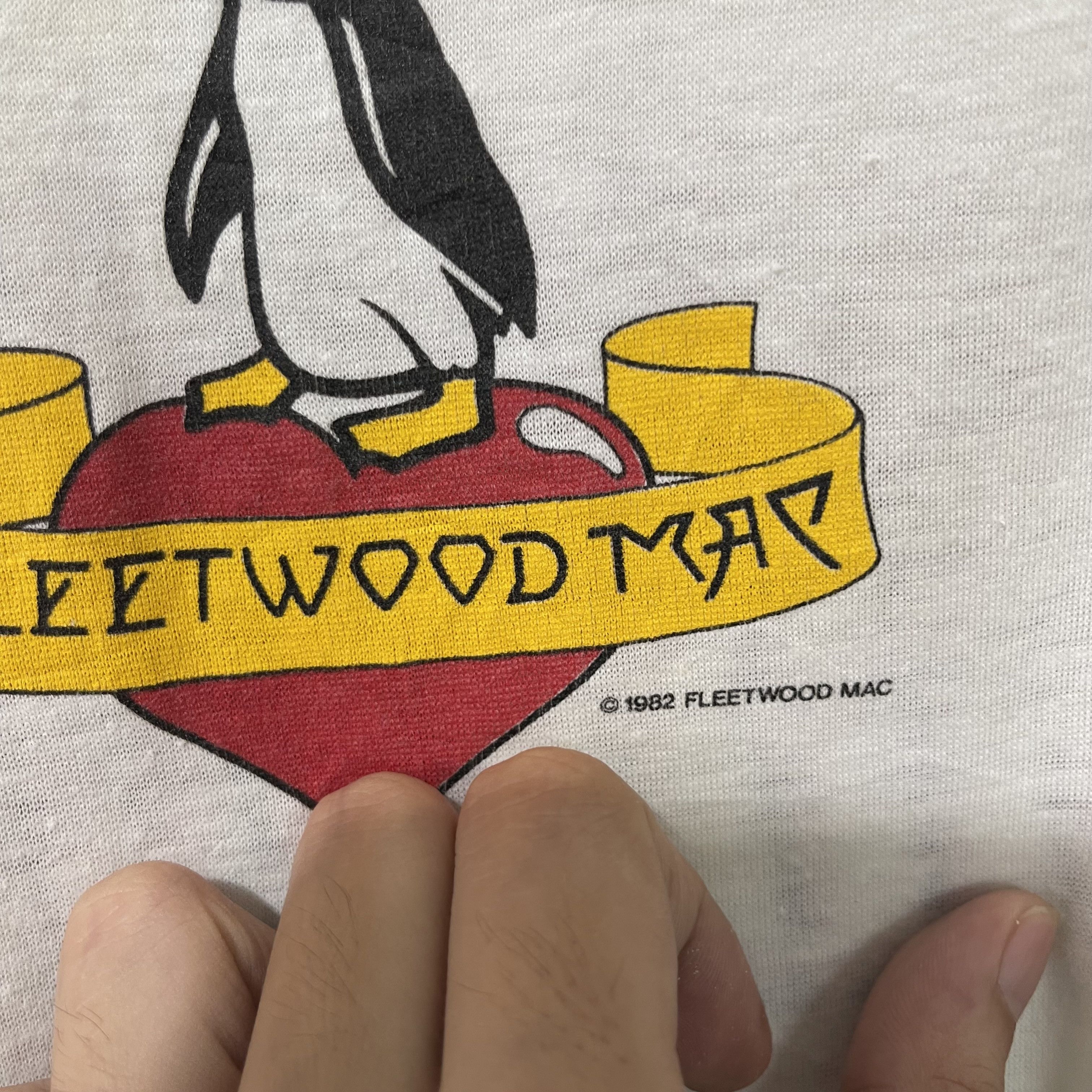Band Tees Vintage 1982 Fleetwood Mac Mirage Tour Ringer Tee Size US XS / EU 42 / 0 - 3 Thumbnail