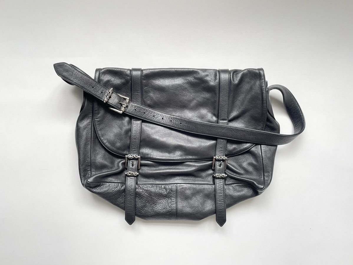 Chrome Hearts 04 Celtic Roller Buckle Large Messenger Bag in Black, Men's