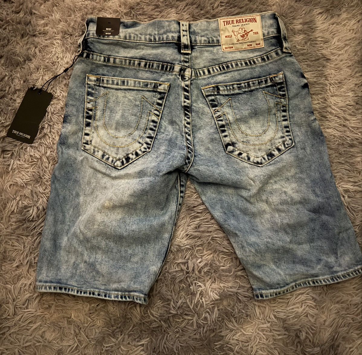 True Religion True Religion Light Blue Distressed Denim Shorts DS Size 32 Size US 32 / EU 48 - 1 Thumbnail