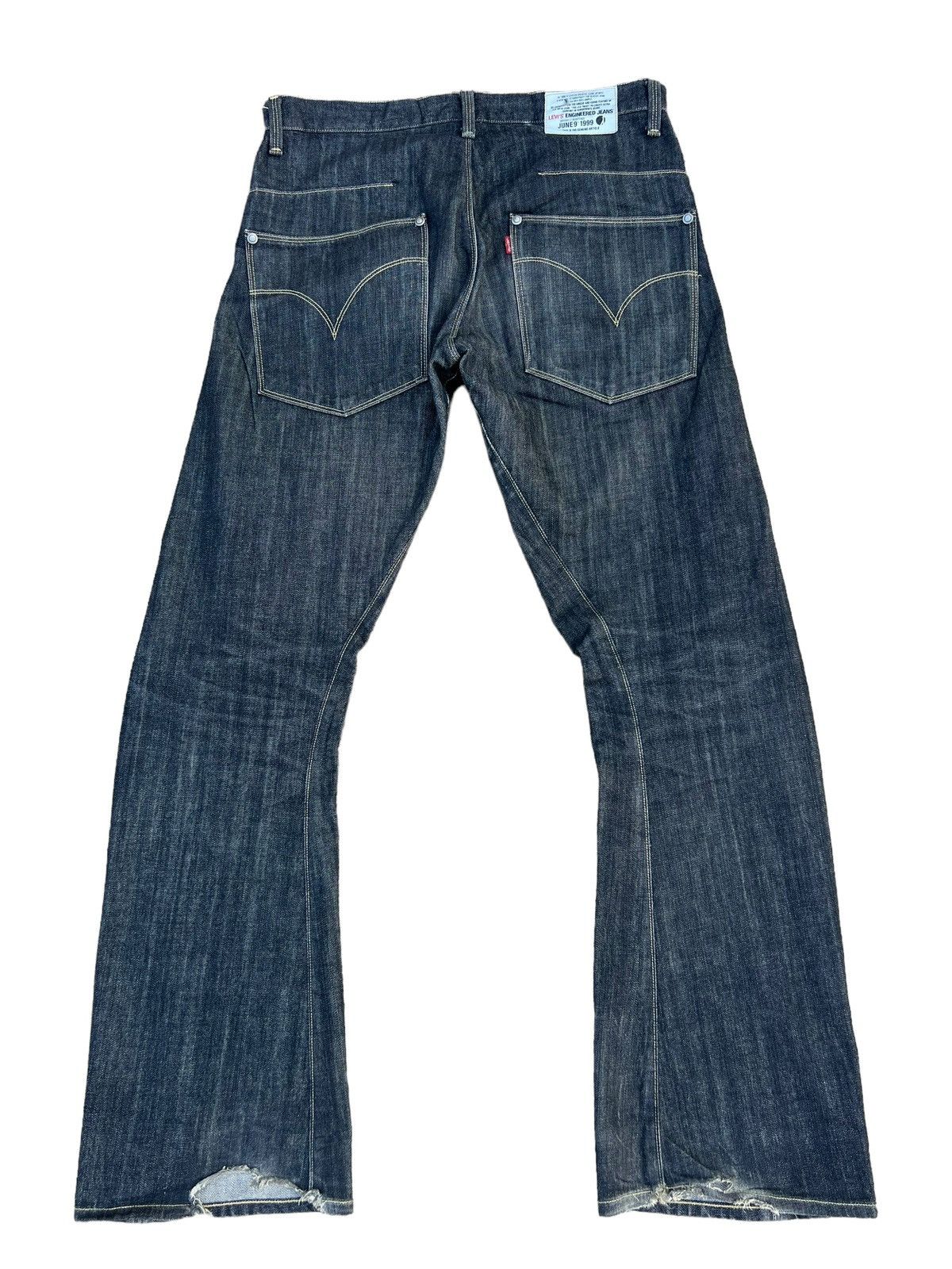 Levi's Vintage 2003 Levi’s Engineered Distress Denim Bootcut Jeans Size US 33 - 12 Thumbnail