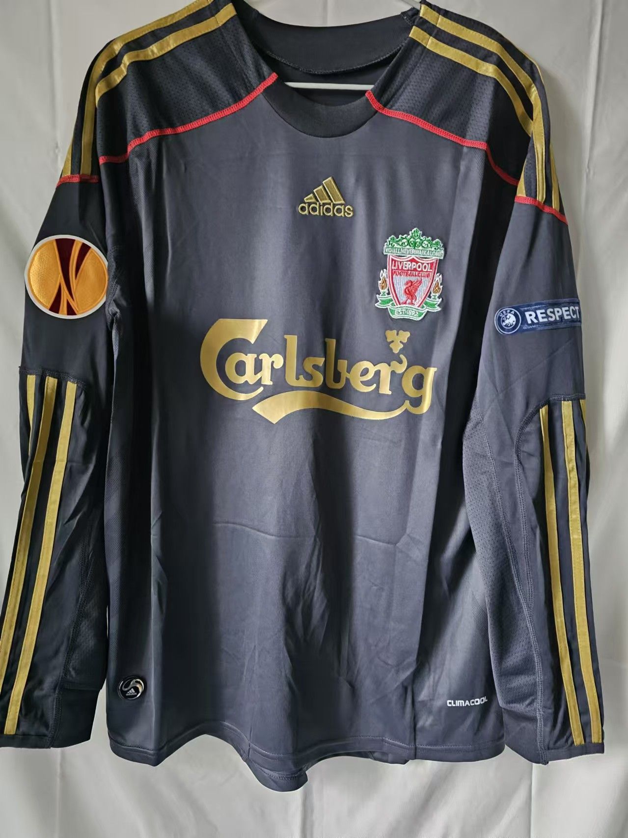 Liverpool 2009 Liverpool Away Long Sleeve Liverpool FC Adidas 2009