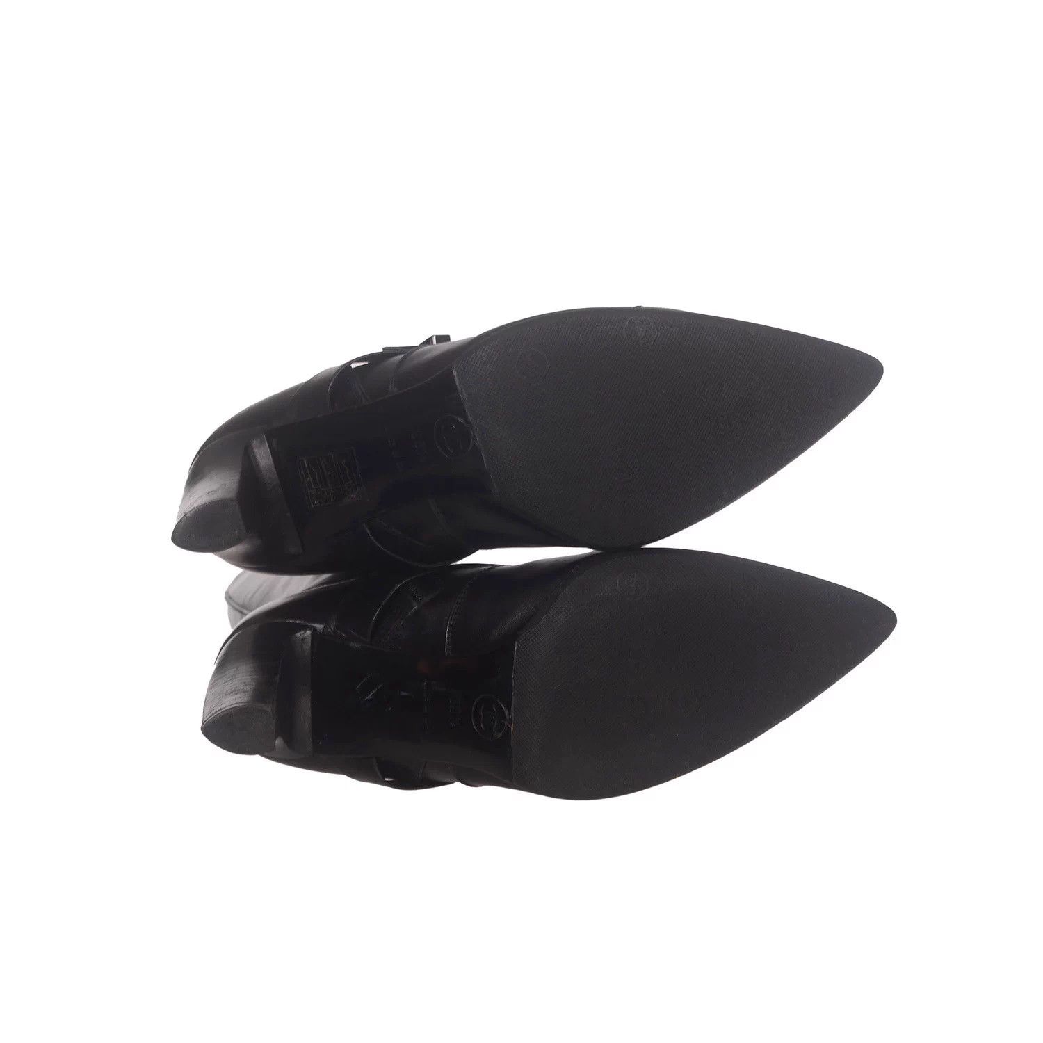 Chanel Chanel boots size 38.5 Size US 7.5 / IT 37.5 - 2 Thumbnail