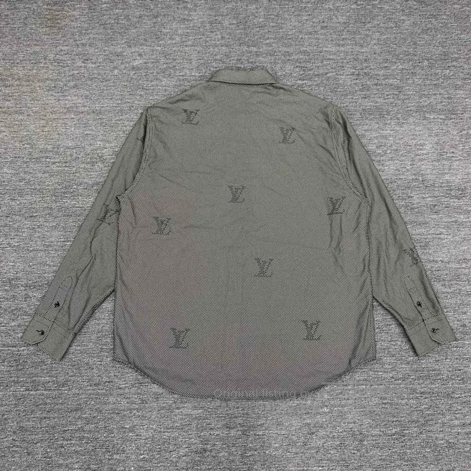 Other gray checkerboard logo shirt jacket. Size US XXL / EU 58 / 5 - 2 Thumbnail
