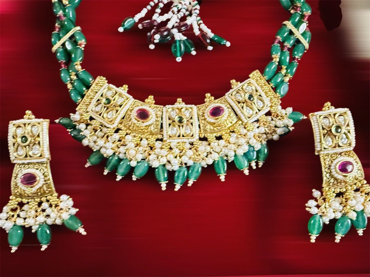 Other Regal Kundan Pearl Choker Set Size ONE SIZE - 2 Thumbnail