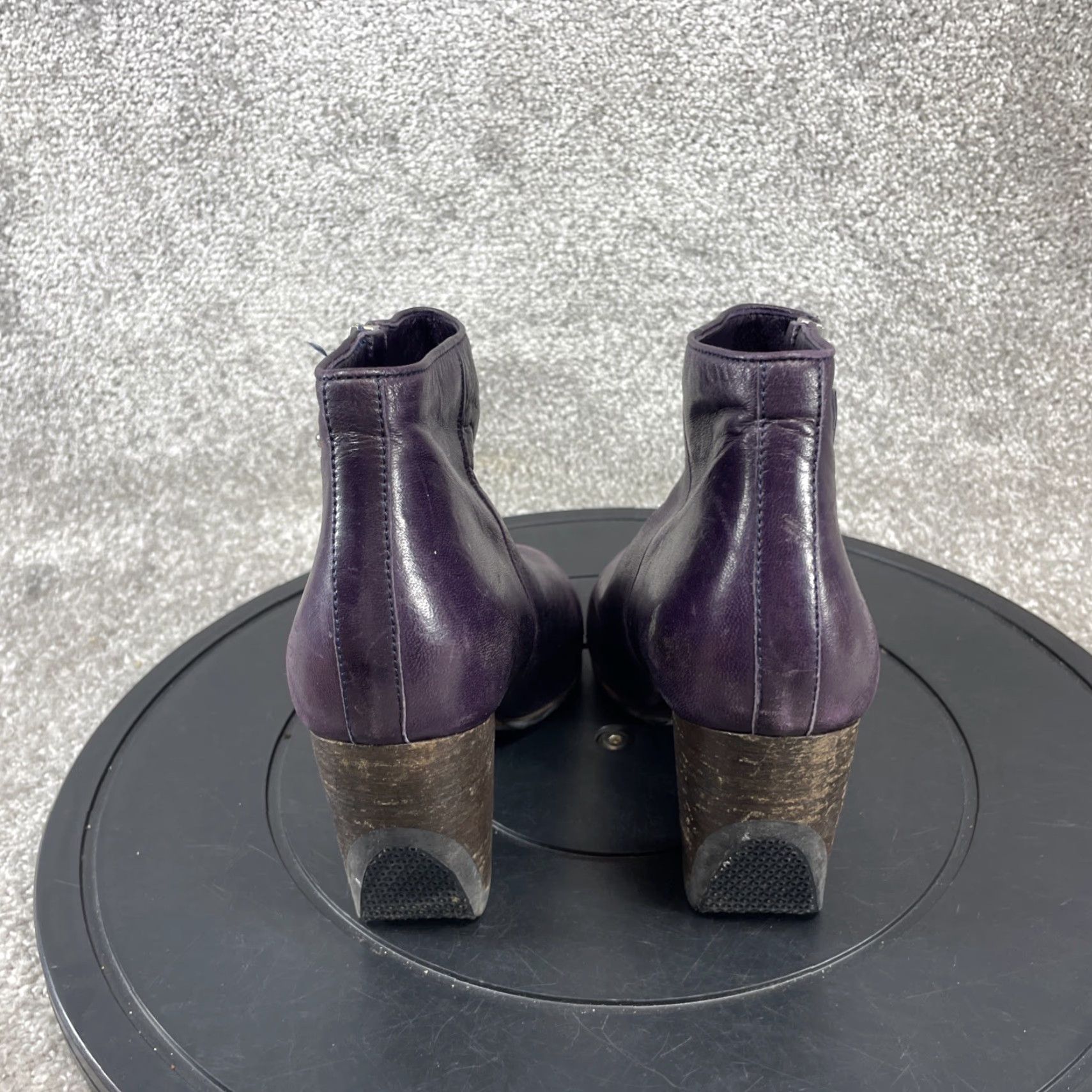 Dries Van Noten VINTAGE Dries Van Noten Leather Bootie Womens Size 37 EU 6.5 US Purple Ankle Block Heel Zip Shoes Size US 6.5 / IT 36.5 - 7 Thumbnail