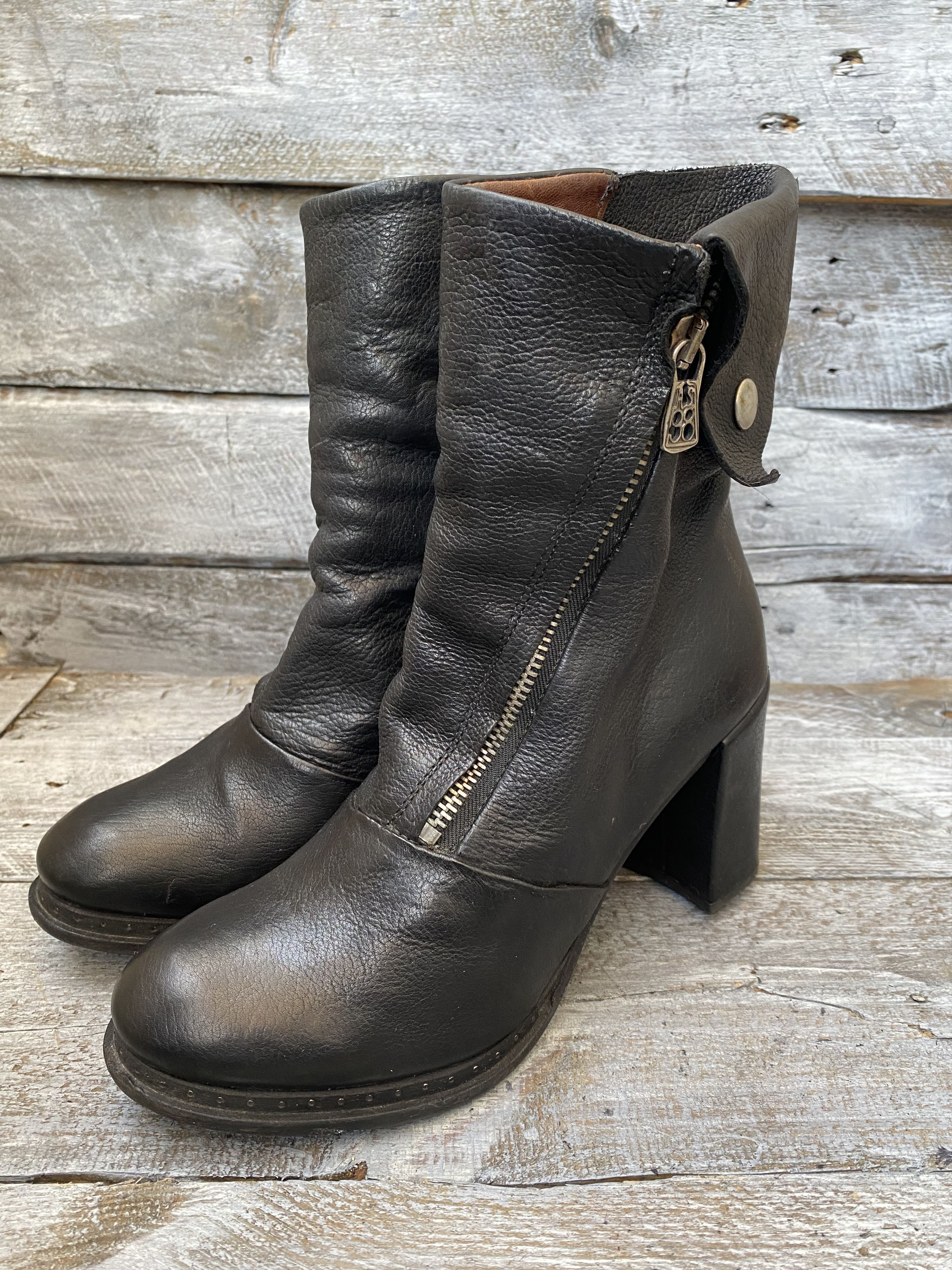A.S.98 × If Six Was Nine As 98 black grunge heel boots sz36 Size US 6 / IT 36 - 6 Thumbnail