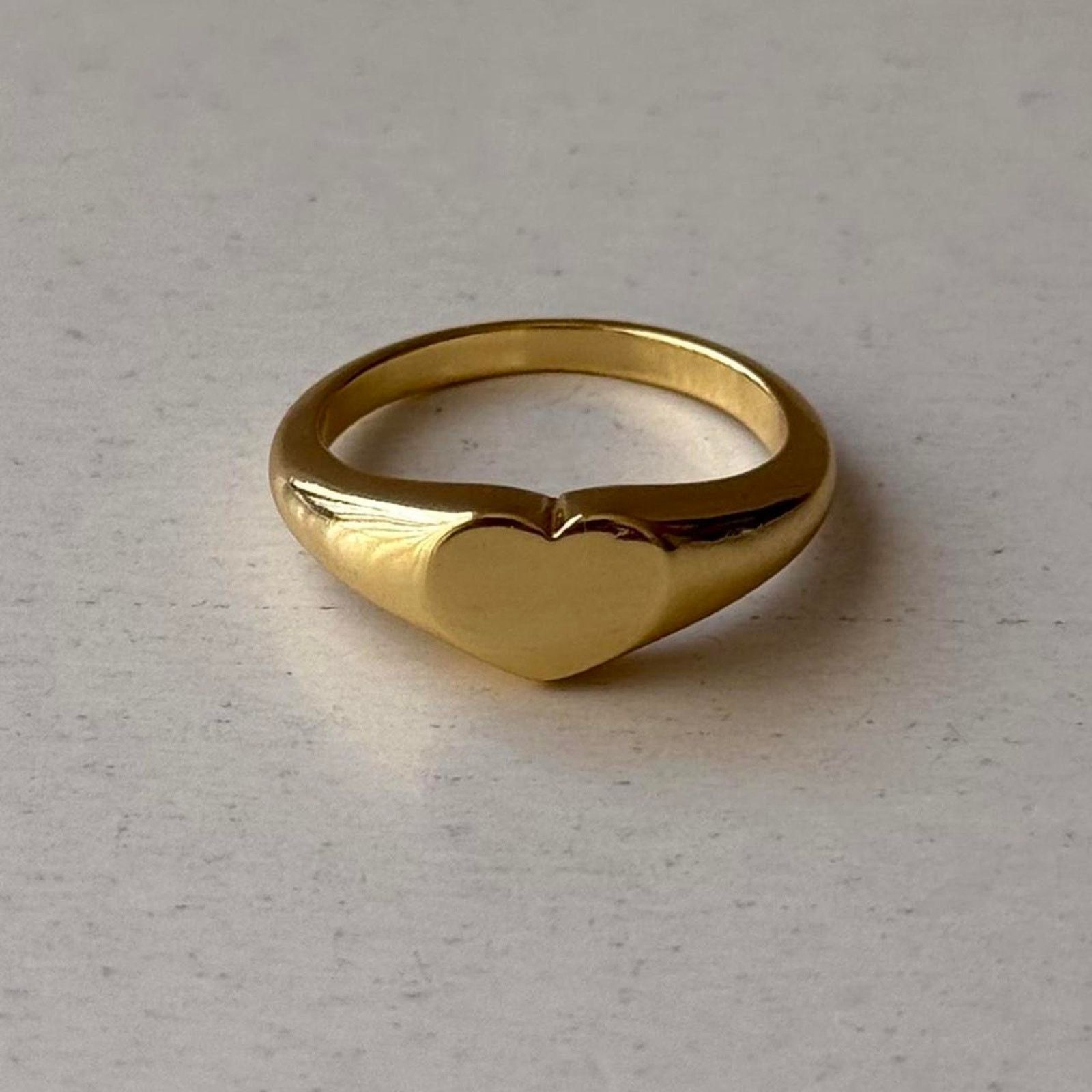 Other Gold cute heart signet Size ONE SIZE - 1 Thumbnail