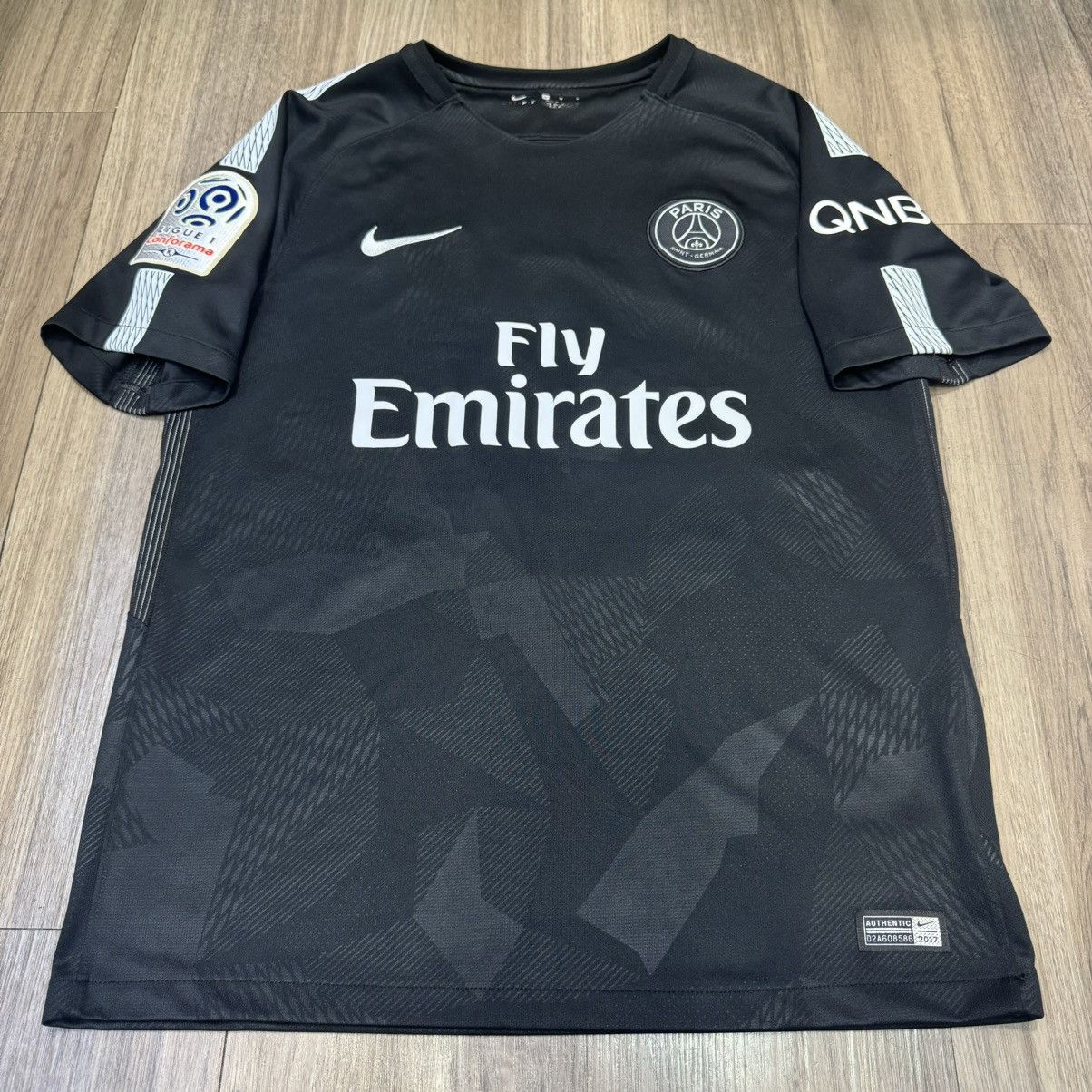 Nike PSG 16/17 third away shirt #9 Cavani | Grailed