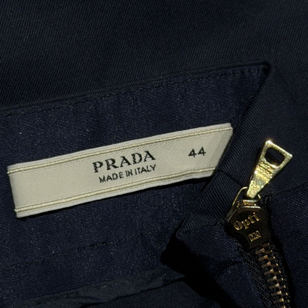 Prada Prada Pencil Skirt Grommets FW08 Ready to Wear Size 30" / US 8 / IT 44 - 10 Thumbnail