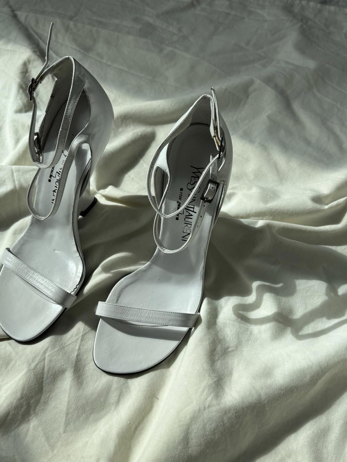 SS 2001 Yves Saint Laurent by Tom Ford Runway Straps Heels