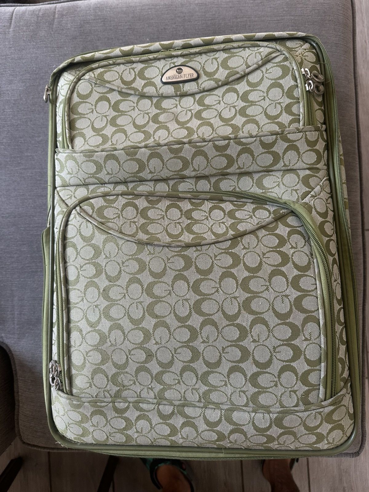 Coach luggage set clearance