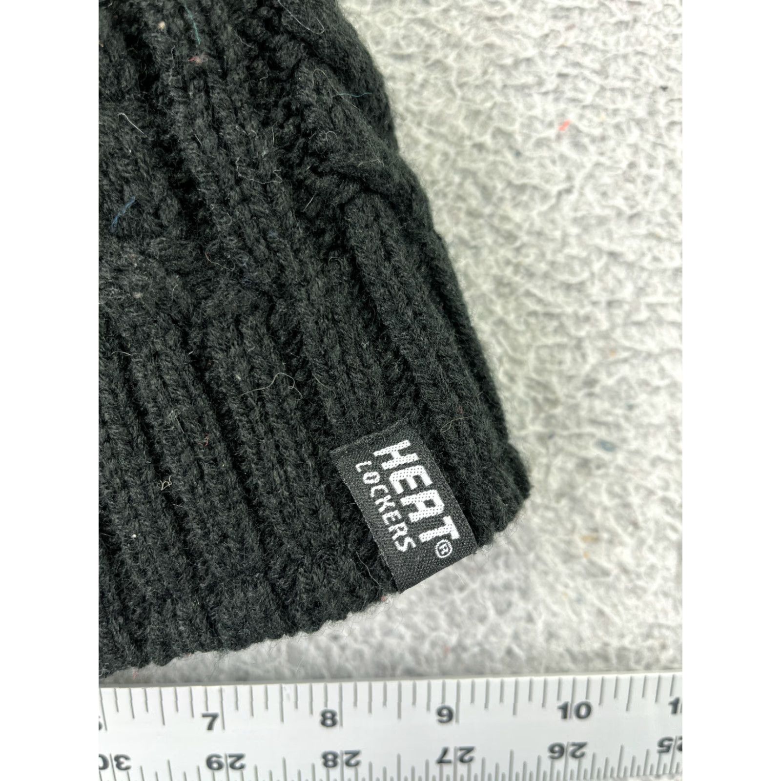Vintage Heat Lockers Beanie Toque Adult One Size Black Acrylic Poly Lined Cable Knit Size ONE SIZE - 2 Thumbnail