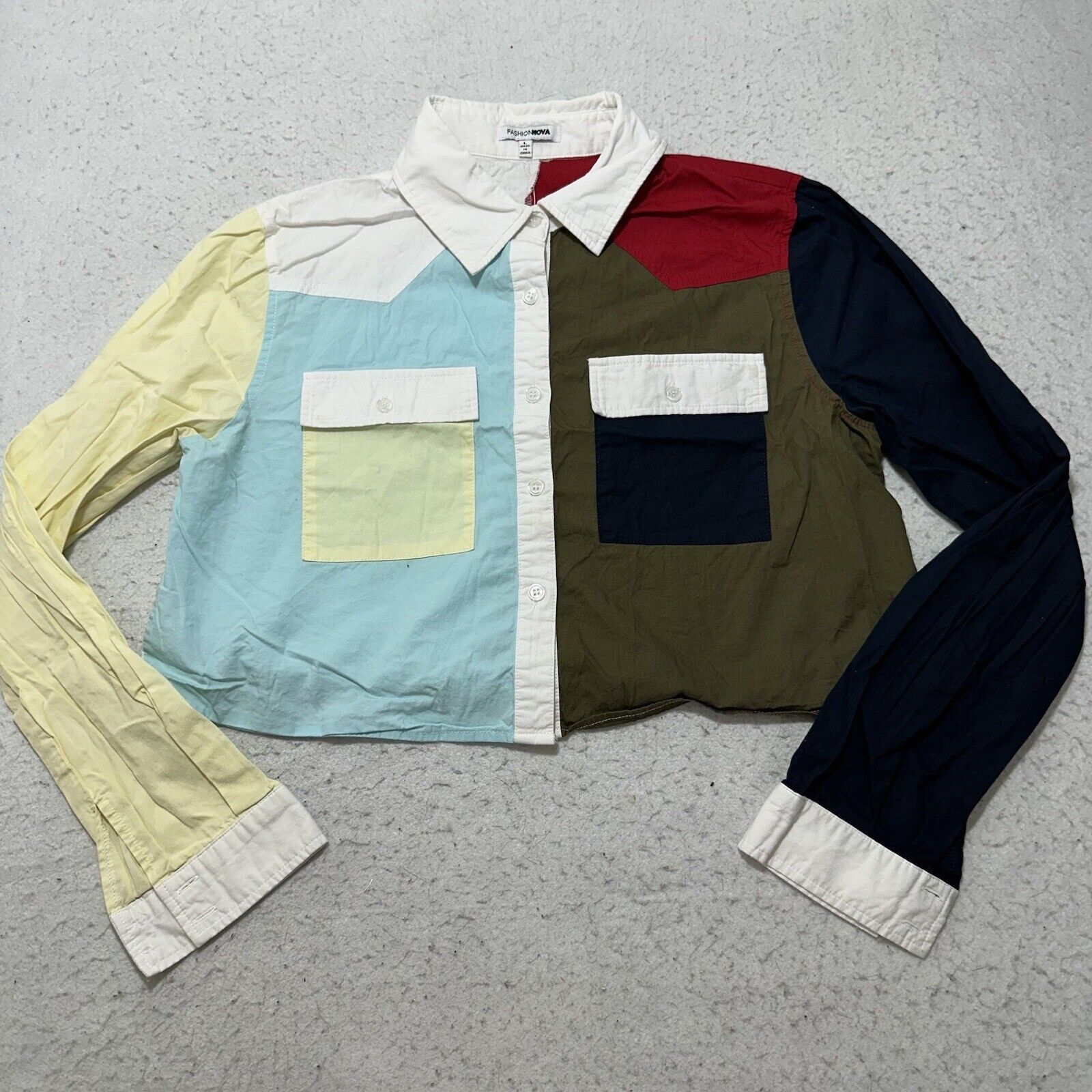 Other Fashion Nova Large Cropped Button Down Shirt Colorblock Size L / US 10 / IT 46 - 1 Thumbnail