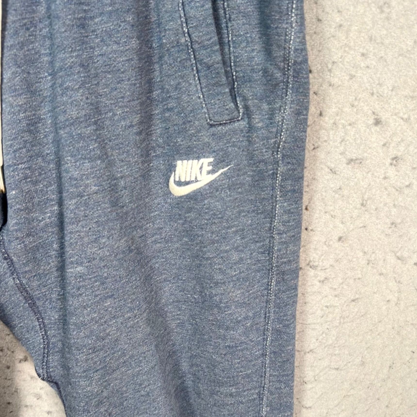 Nike Nike Mens Sweatpants Jogger Size Small Blue 100% Cotton Tapered Leg Pants Size US 29 - 5 Thumbnail