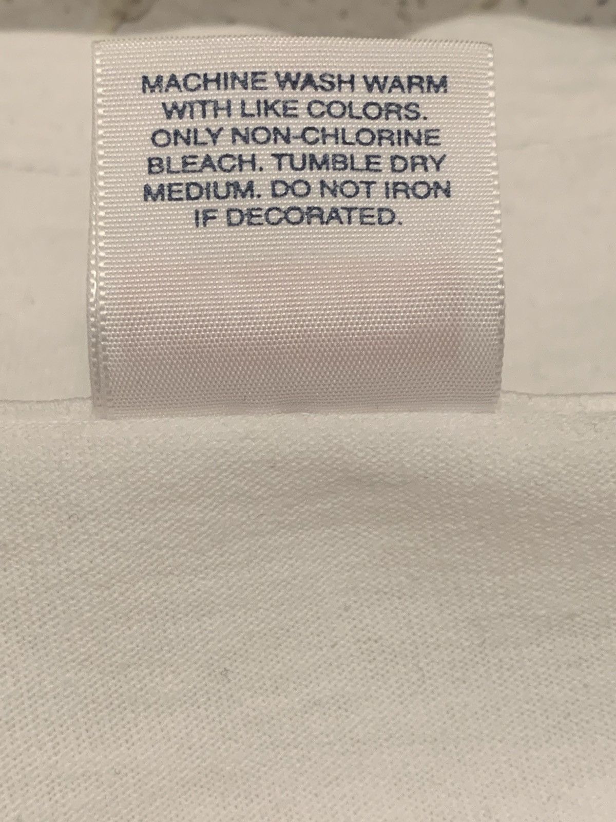 Supreme 2006 Supreme Pink F&F Harajuku Box Logo Tee Size US XL / EU 56 / 4 - 5 Thumbnail