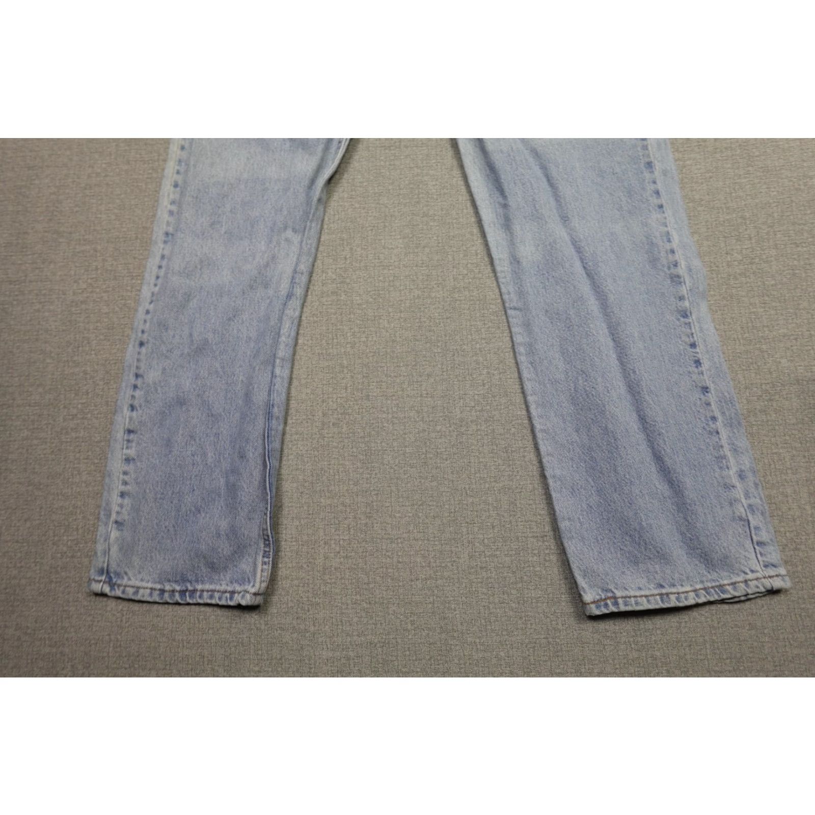 Levi's VINTAGE Levi's 505 Jeans Mens 40x32 Light Blue Regular Fit Cowboy Western 5-Pocket Design Jeans Mens Size US 40 / EU 56 - 3 Thumbnail