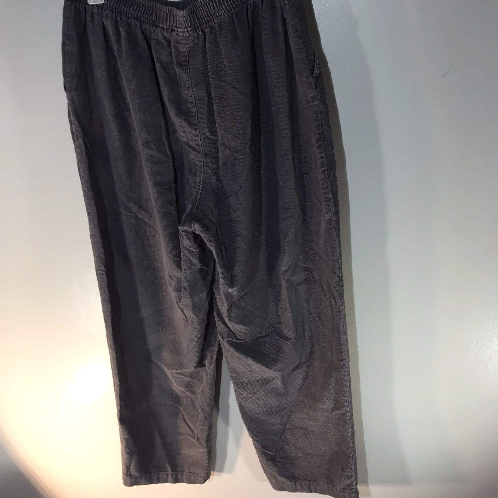Vintage Cabin Creek Womens Petite 16P Gray Corduroy Pull-On Paperbag Waist Pants Size 38" / US 16 / IT 52 - 4 Thumbnail