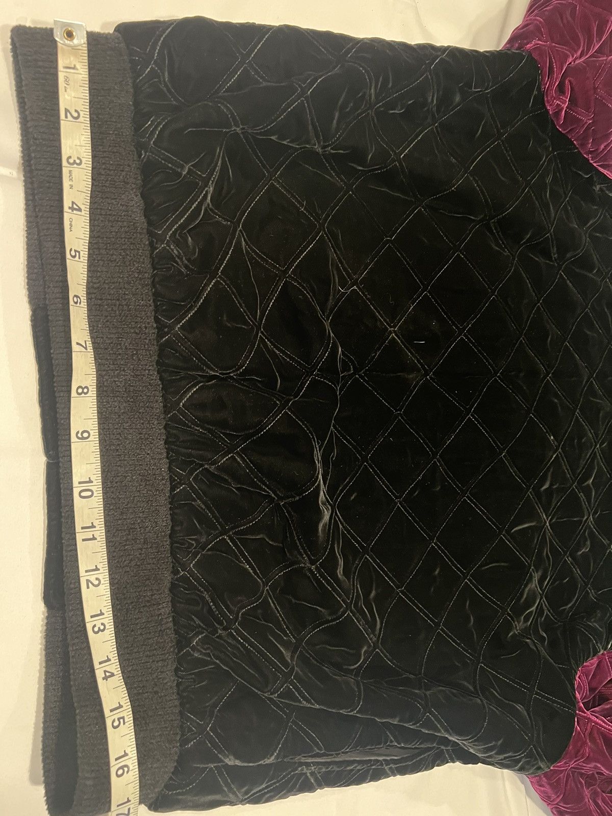 Saint Laurent Paris Saint Laurent quilted velvet jacket. 54/44. $5390 Size US L / EU 52-54 / 3 - 7 Thumbnail