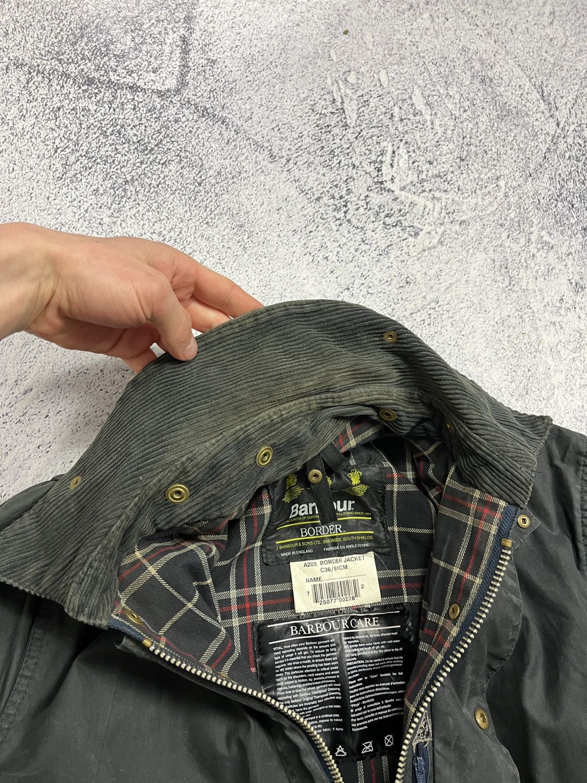 Barbour × Vintage Vintage Barbour A205 Border Waxed Coat Jacket C36/91cm Size US S / EU 44-46 / 1 - 15 Thumbnail