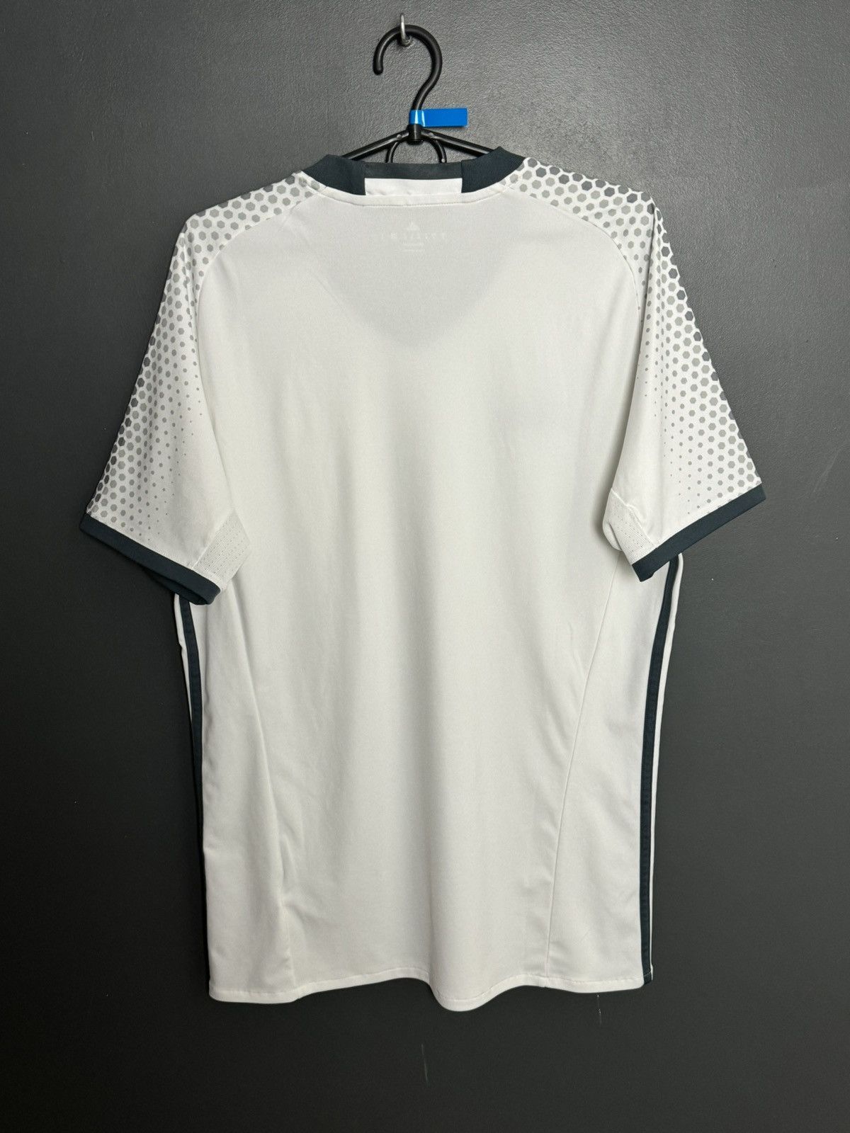 Adidas Manchester United 16/17 Third Football Jersey T-Shirt Size US M / EU 48-50 / 2 - 2 Thumbnail