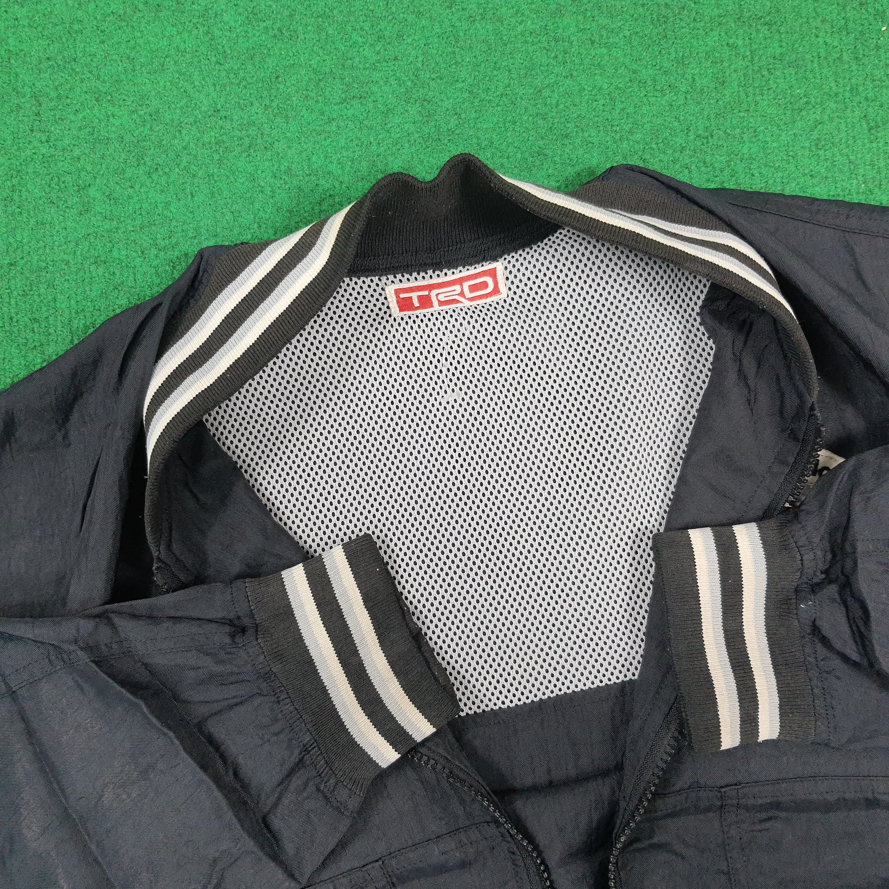 Japanese Brand Vintage 90s Toyota TRD Racing Jacket JDM Bomber C300N6 Size US M / EU 48-50 / 2 - 5 Thumbnail
