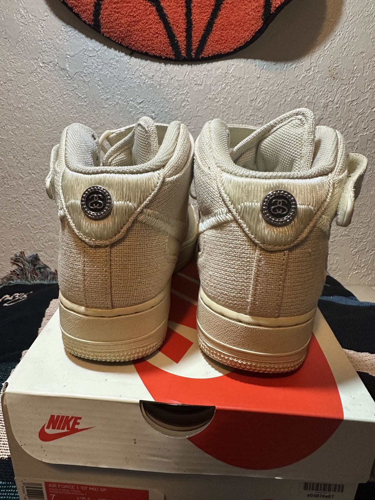 Nike × Stussy Nike Air Force 1 Mid Stussy Fossil Size US 7 / EU 40 - 2 Thumbnail