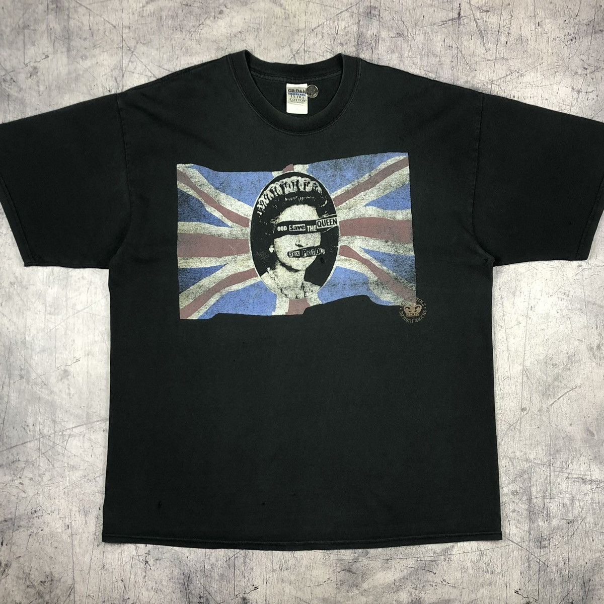 Band Tees Vintage 2002 Sex Pistols God Save Queen Tee Size US XL / EU 56 / 4 - 2 Thumbnail