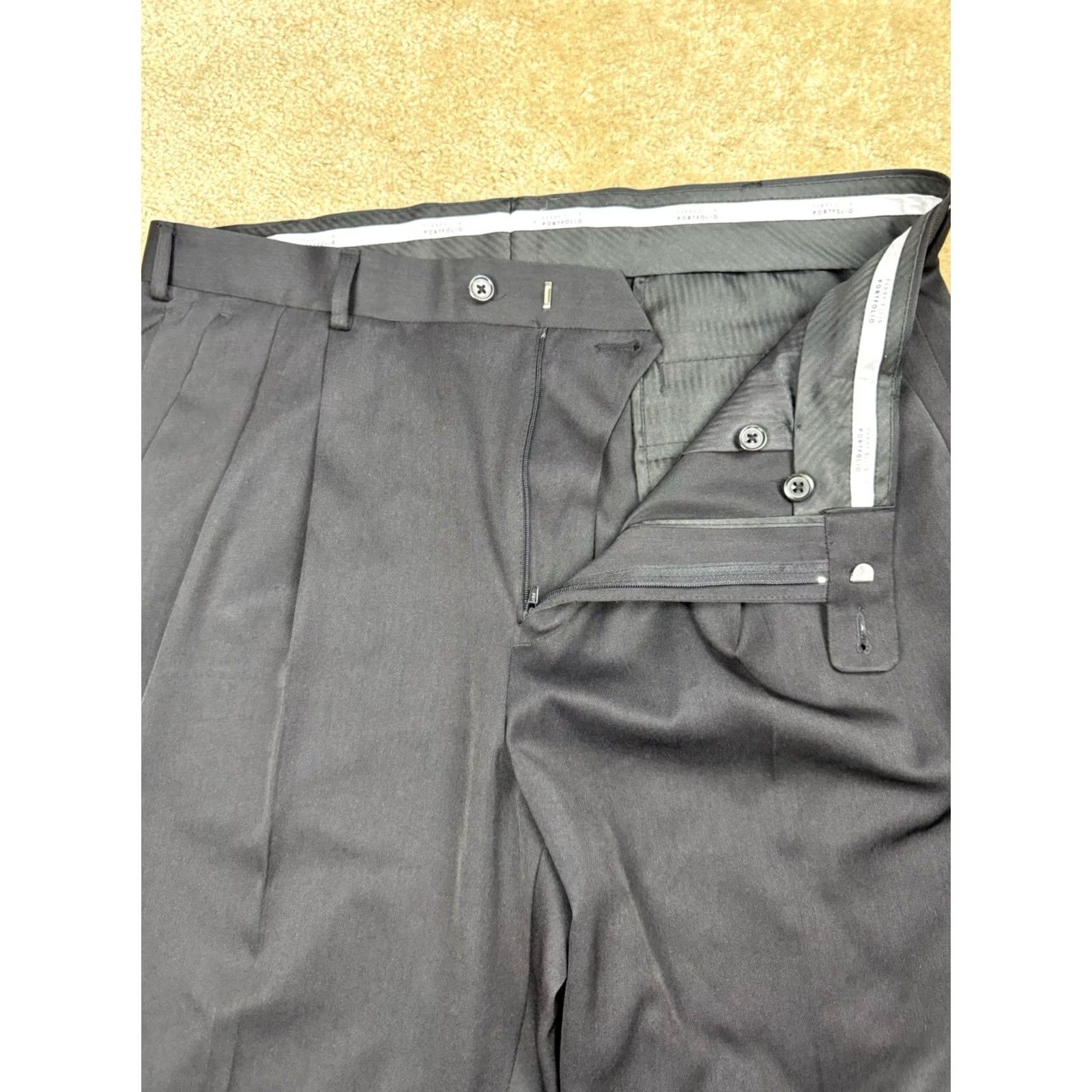 Perry Ellis Perry Ellis-Portfolio Men’s Dress Pants Classic Fit Black Pleated 36 x 29 Size US 38 / EU 54 - 3 Thumbnail