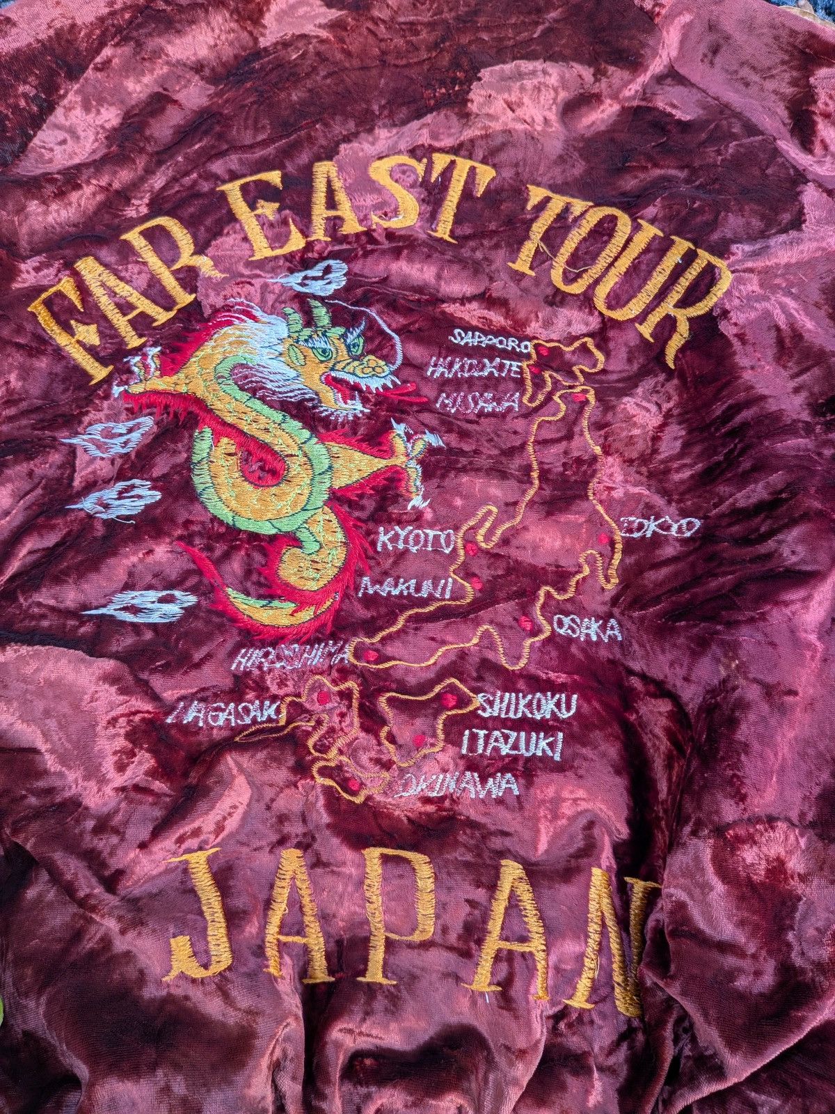 Other Vintage Korean war velvet embroidered Dragon souvenir jacket Size US L / EU 52-54 / 3 - 5 Thumbnail