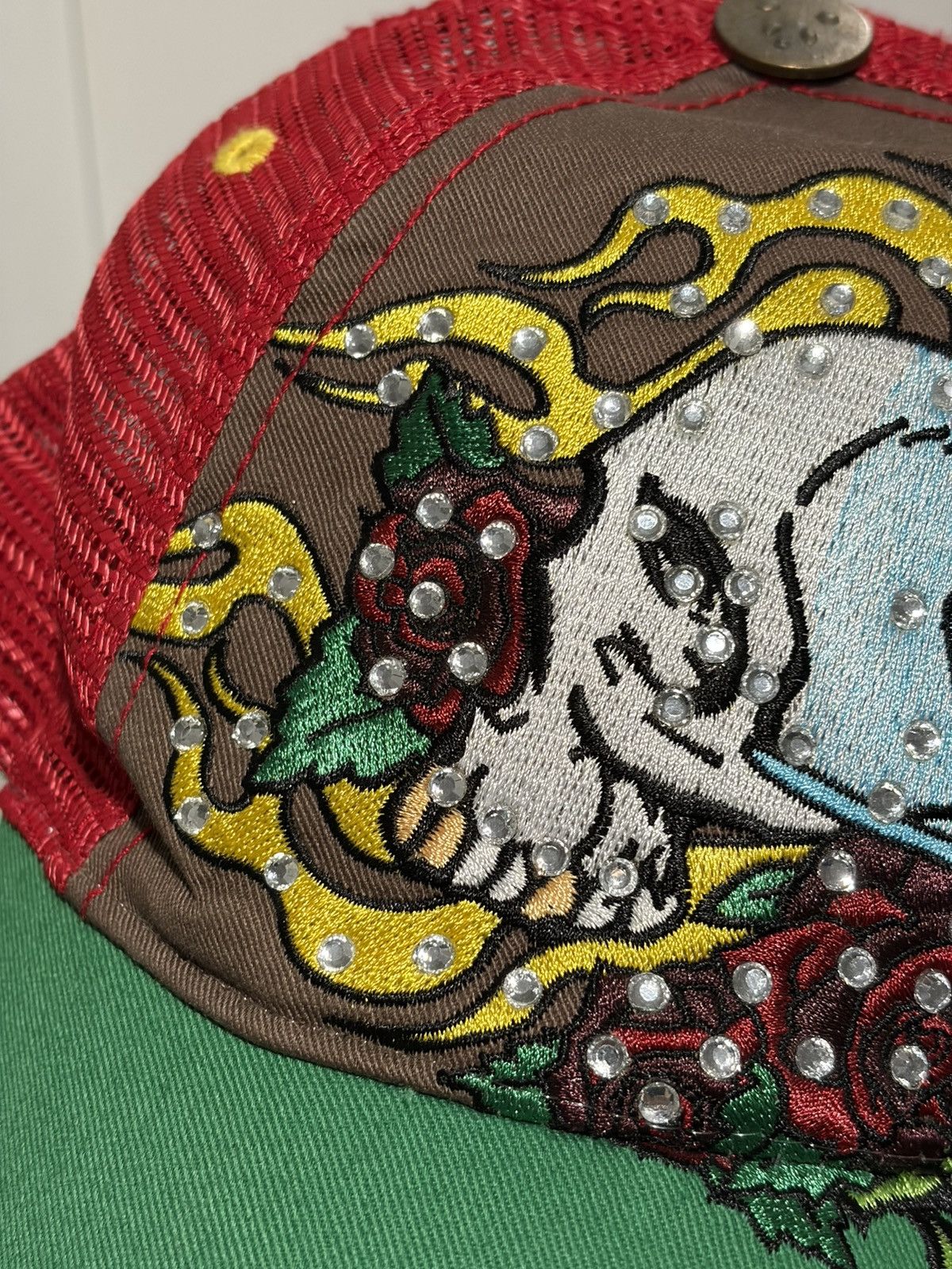 Other Luckee Headwear Trucker Style Skull & Roses Mesh Back Hat Size ONE SIZE - 2 Thumbnail