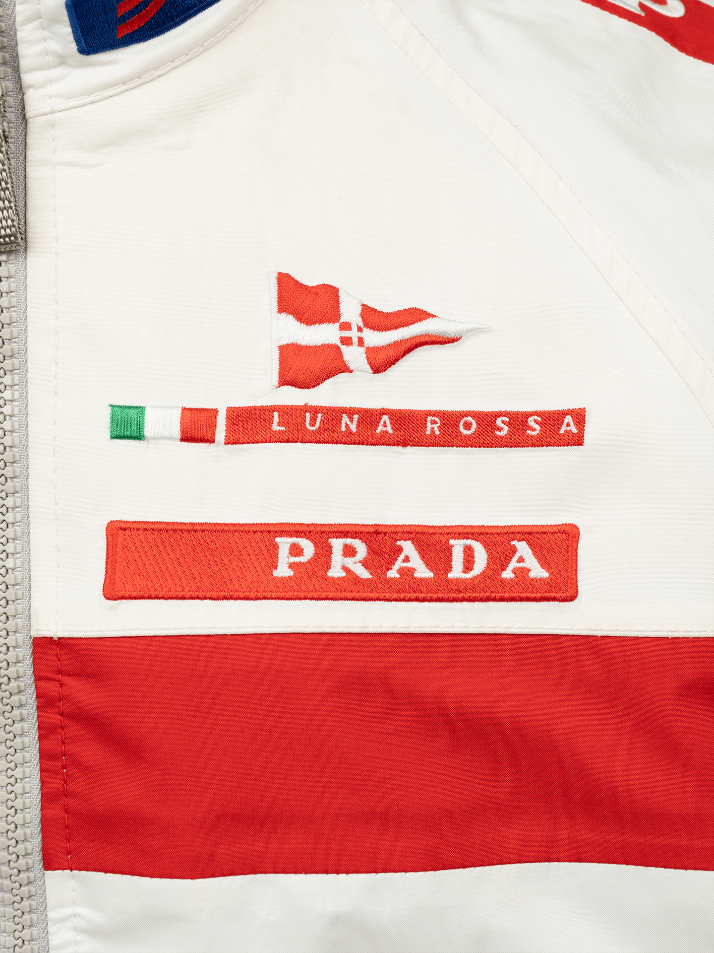 Prada Prada 2003 "Luna Rossa" sailing team jacket Size US M / EU 48-50 / 2 - 3 Thumbnail